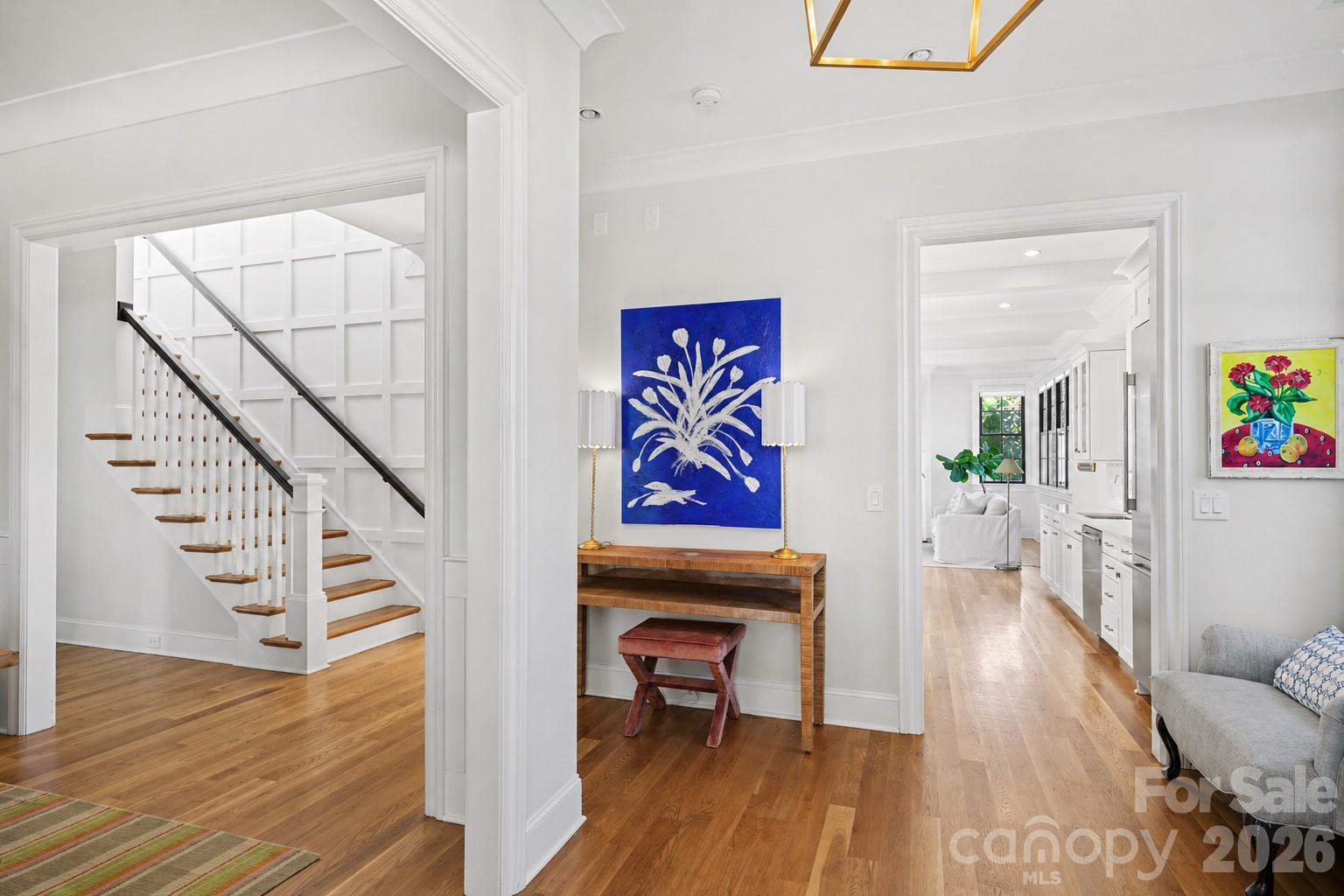 187 N Canterbury Road