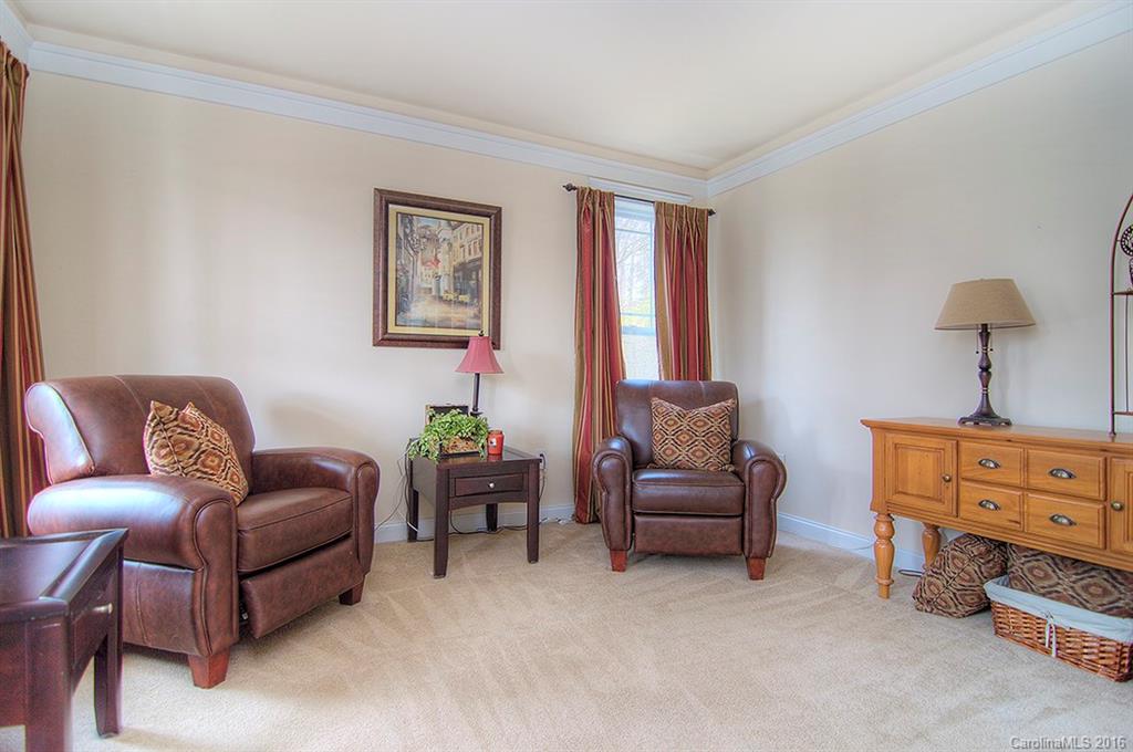 Lake Shore - Residential