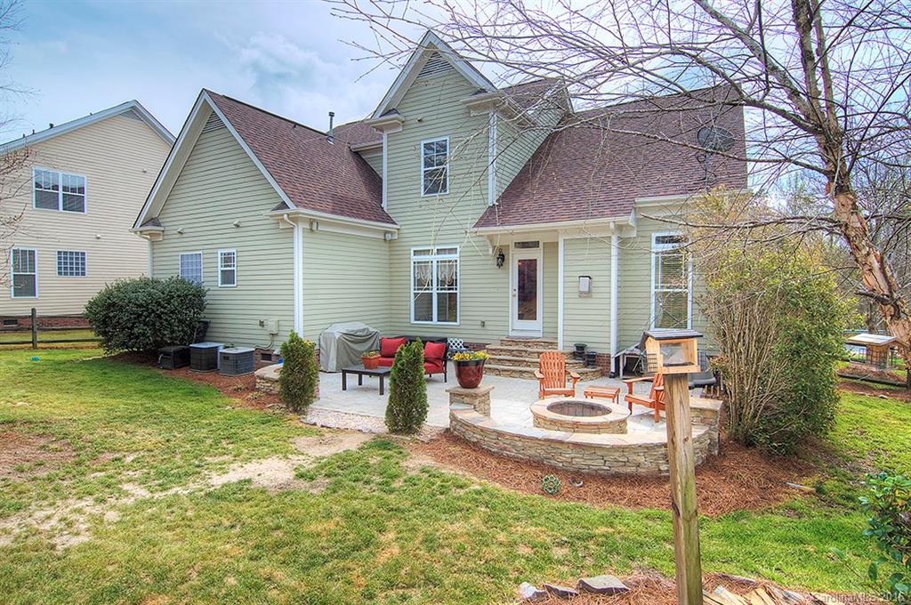 Lake Shore - Residential