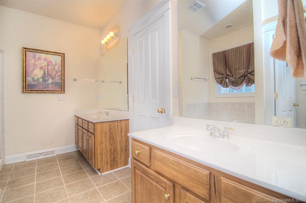 Lake Shore - Residential