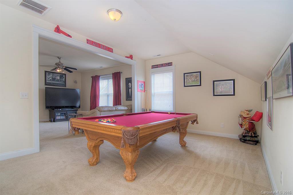 Lake Shore - Residential