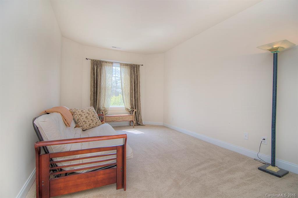 Lake Shore - Residential