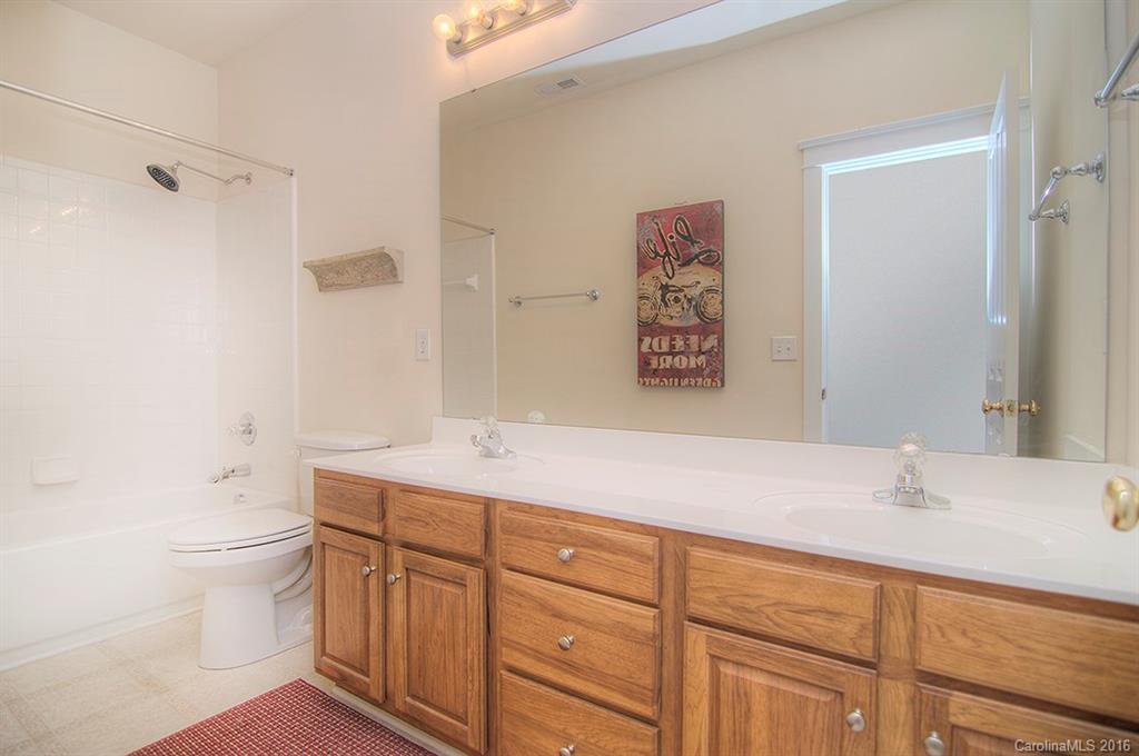 Lake Shore - Residential