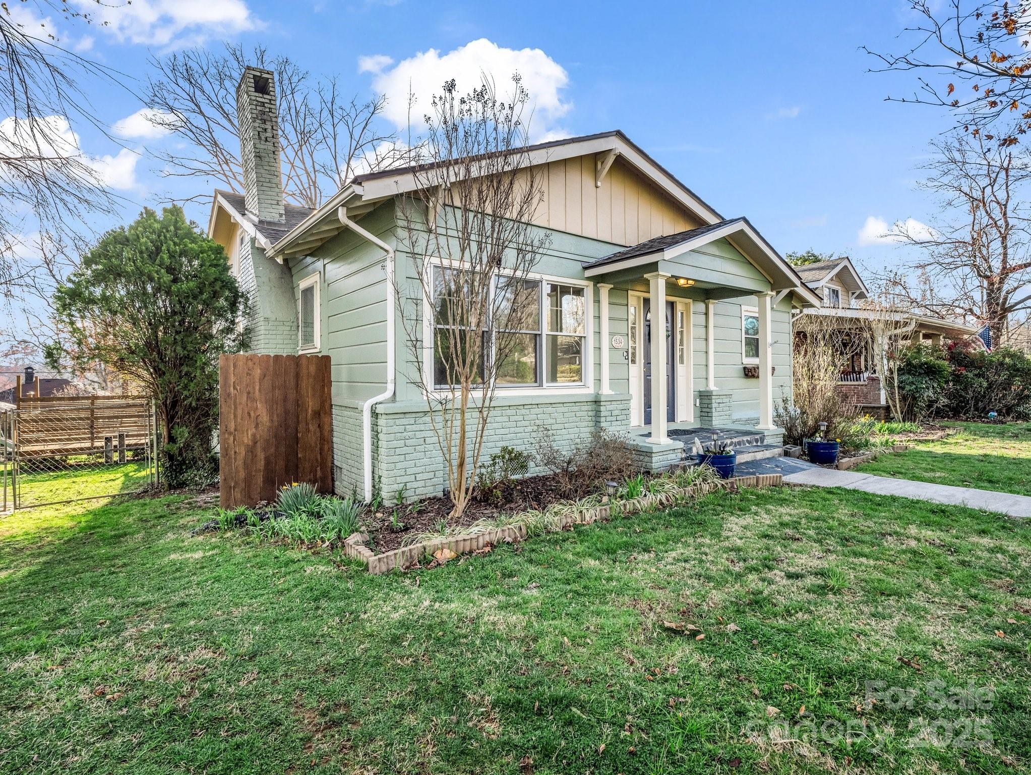 1534 Kensington Road