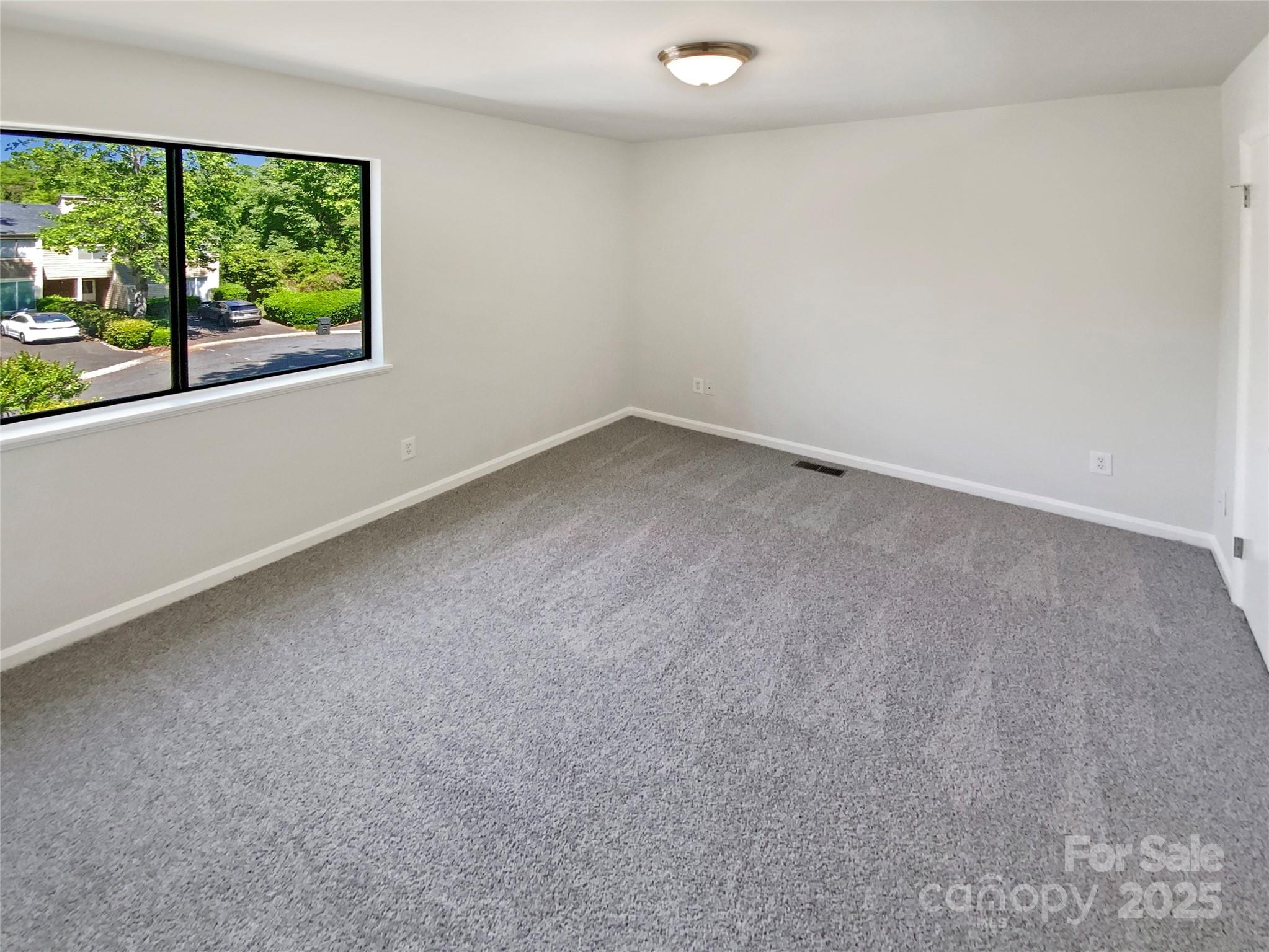 3143 Windbluff Drive