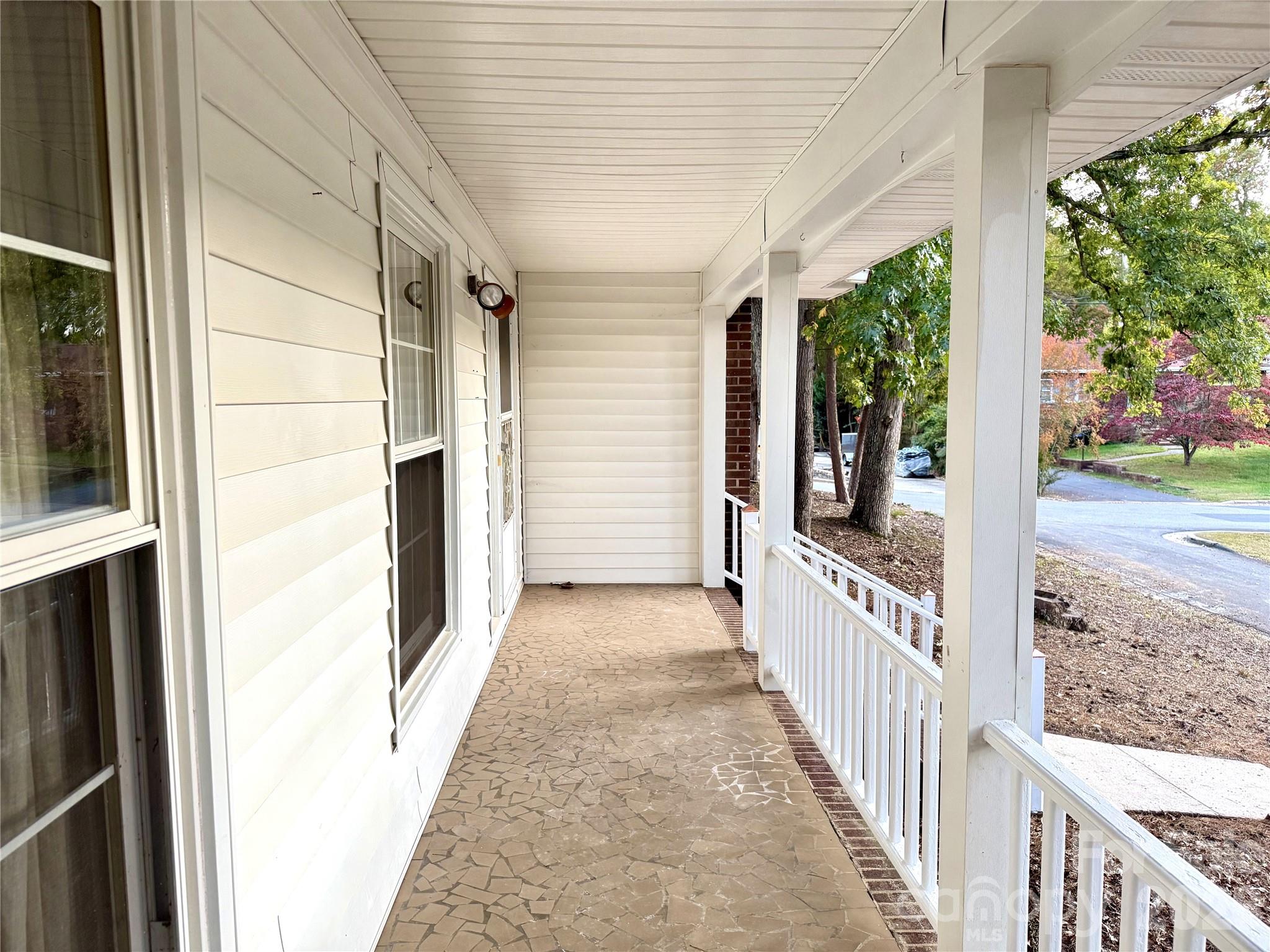 1000 Northbrook Drive