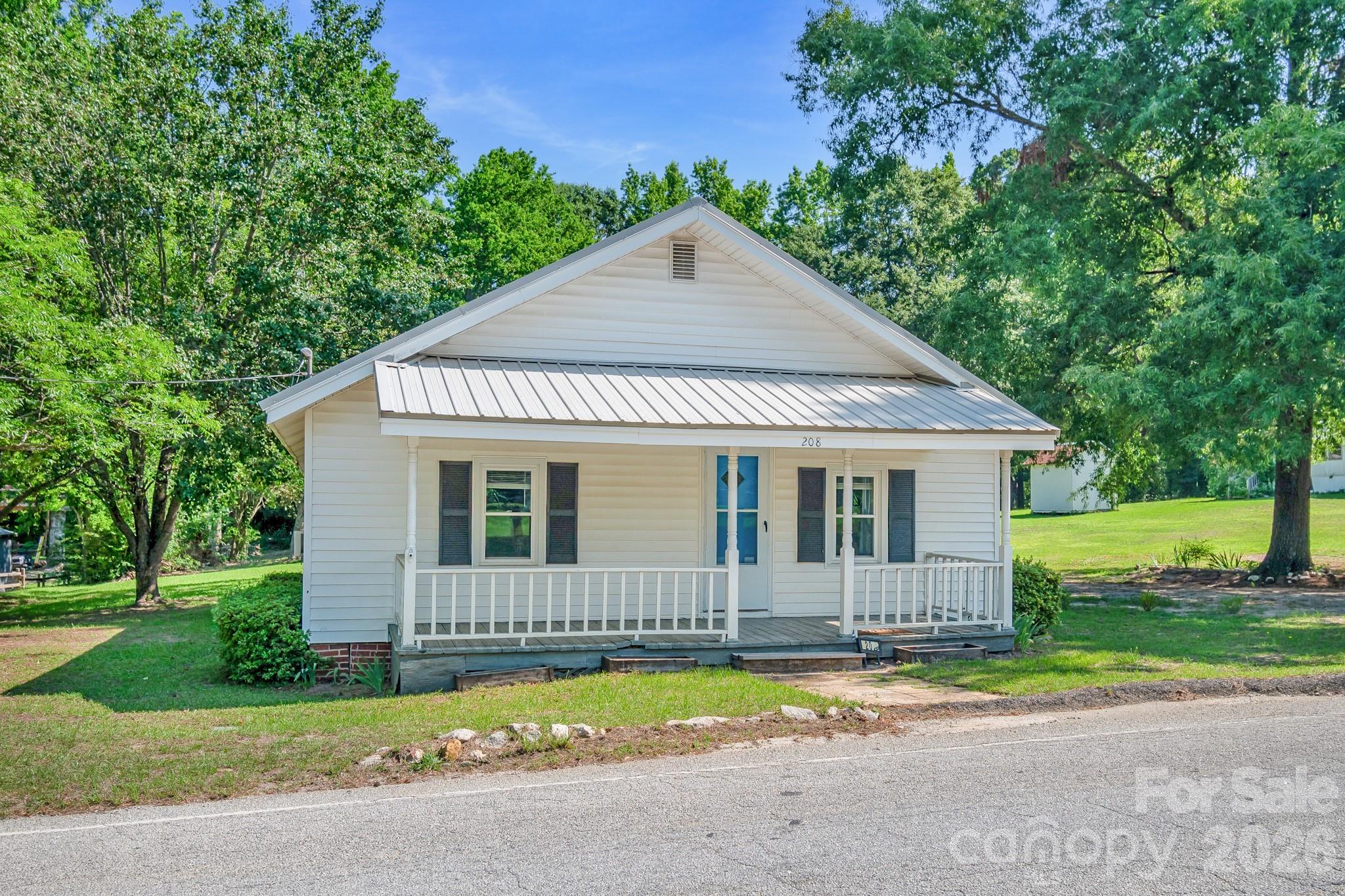 208 W Church Street