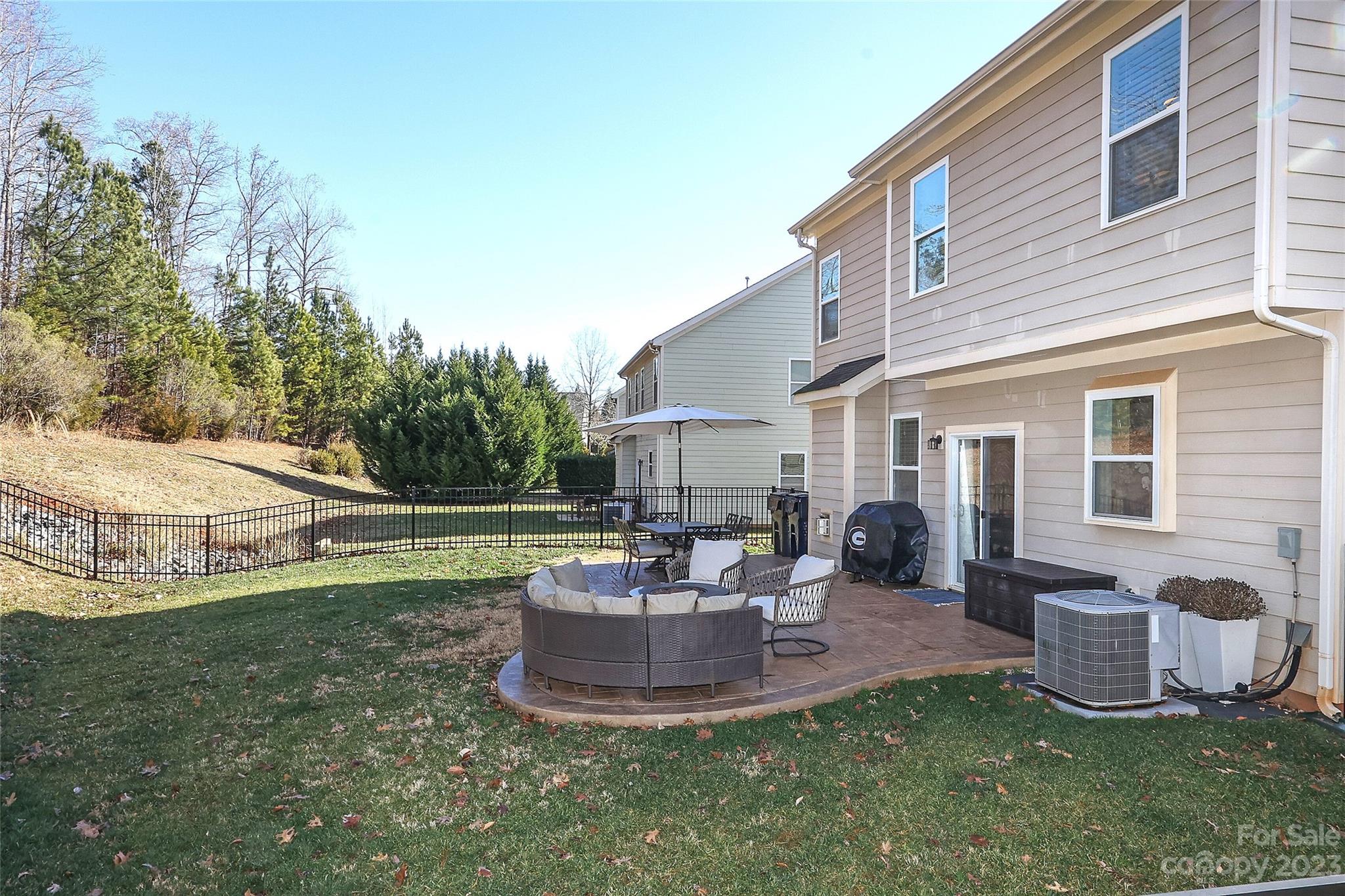 The Vineyards on Lake Wylie - Residential