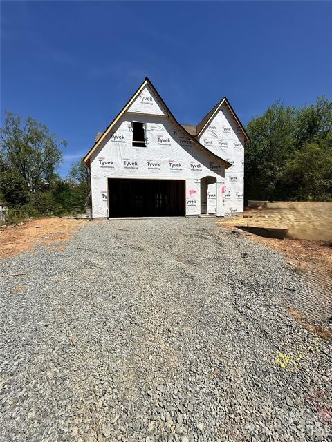 1810 Ferguson Court Charlotte NC 28205