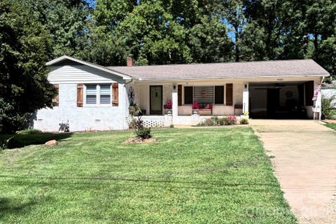 Photo of 44080 Woodhurst Road, New London, NC 28127 (MLS # 4389123)