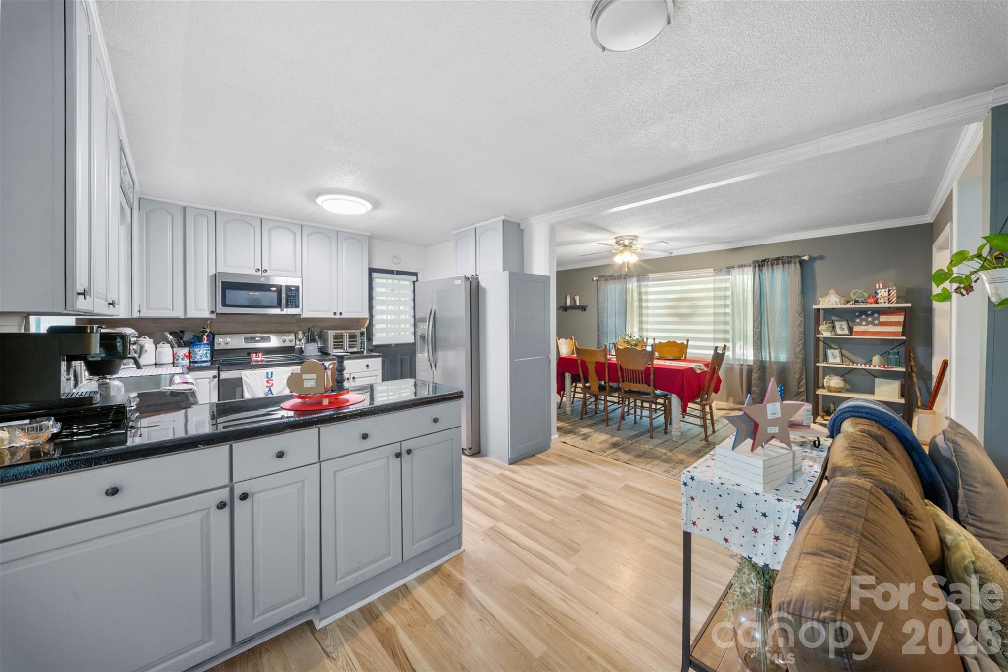 44080 Woodhurst Road 26