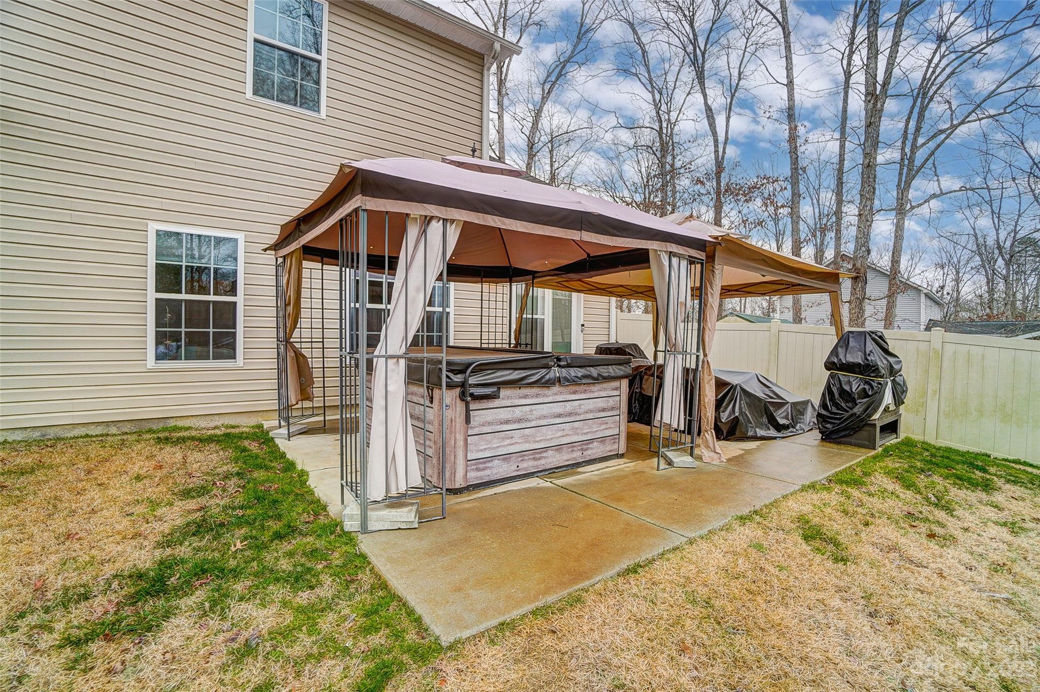 Arrowood - Residential