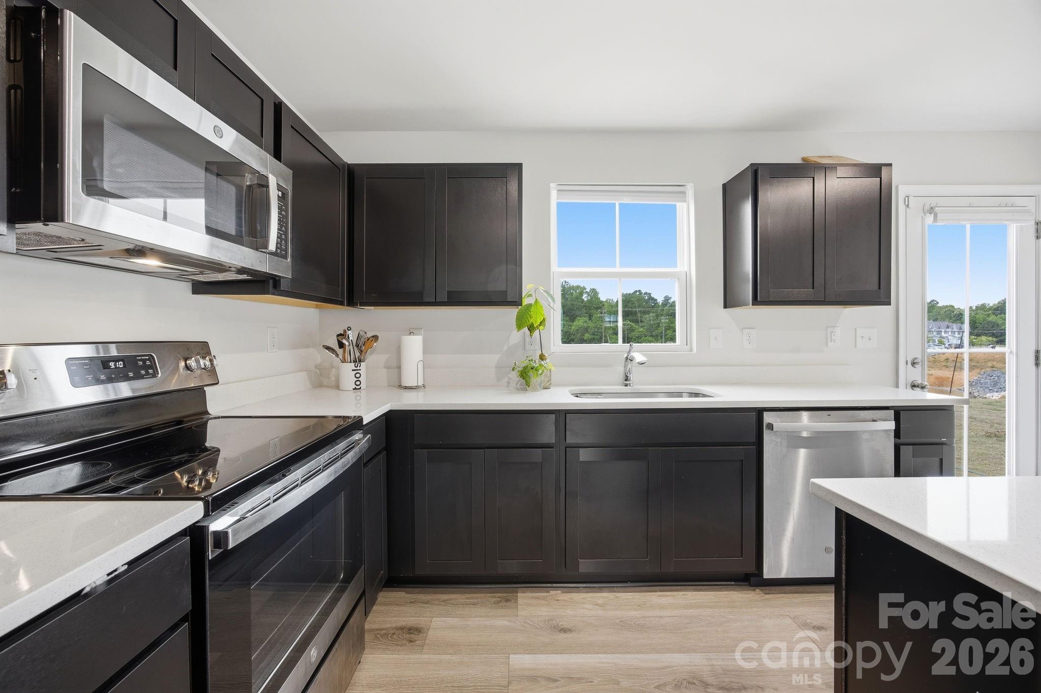 Creekside - Residential