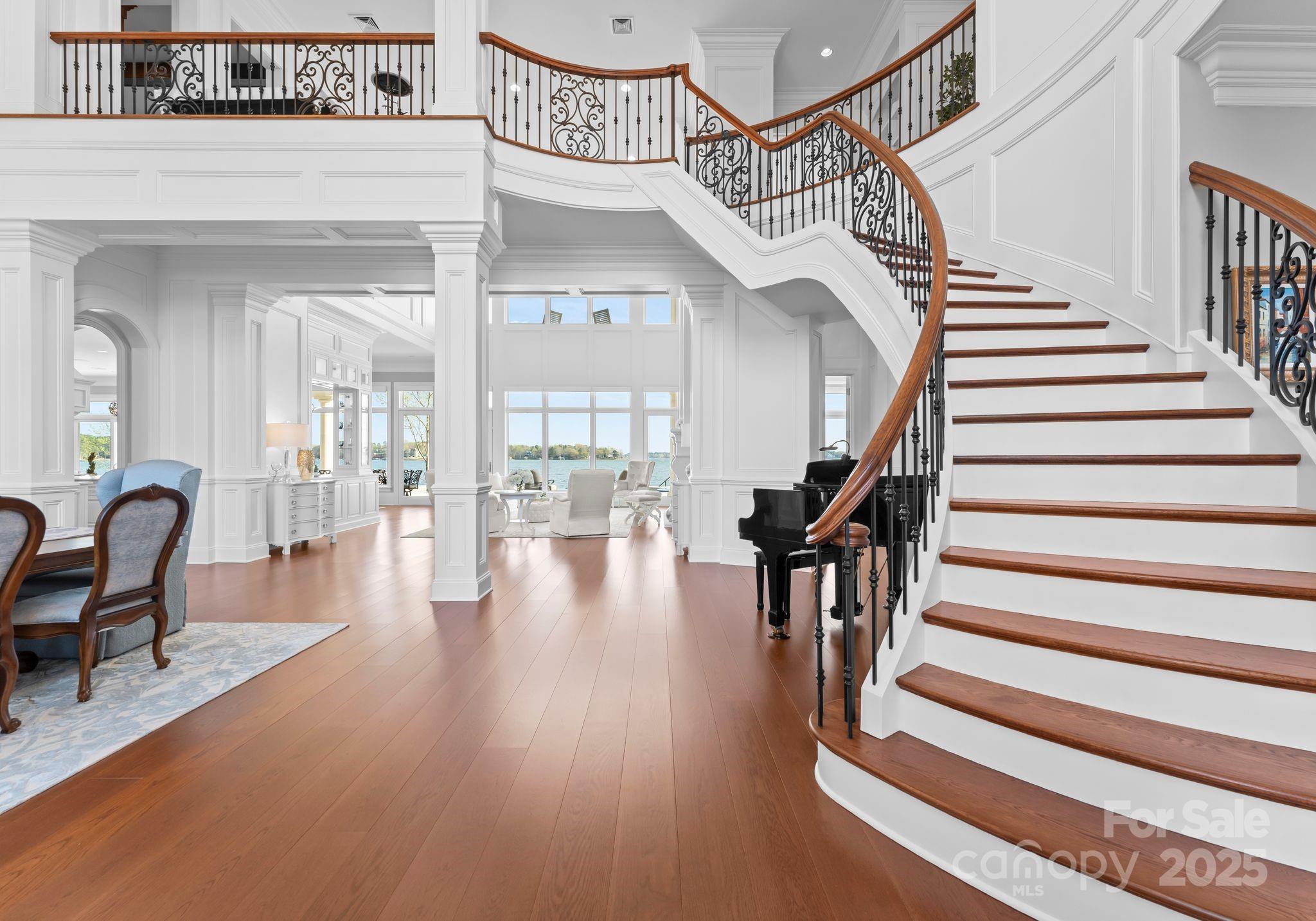 8228 Bay Pointe Drive