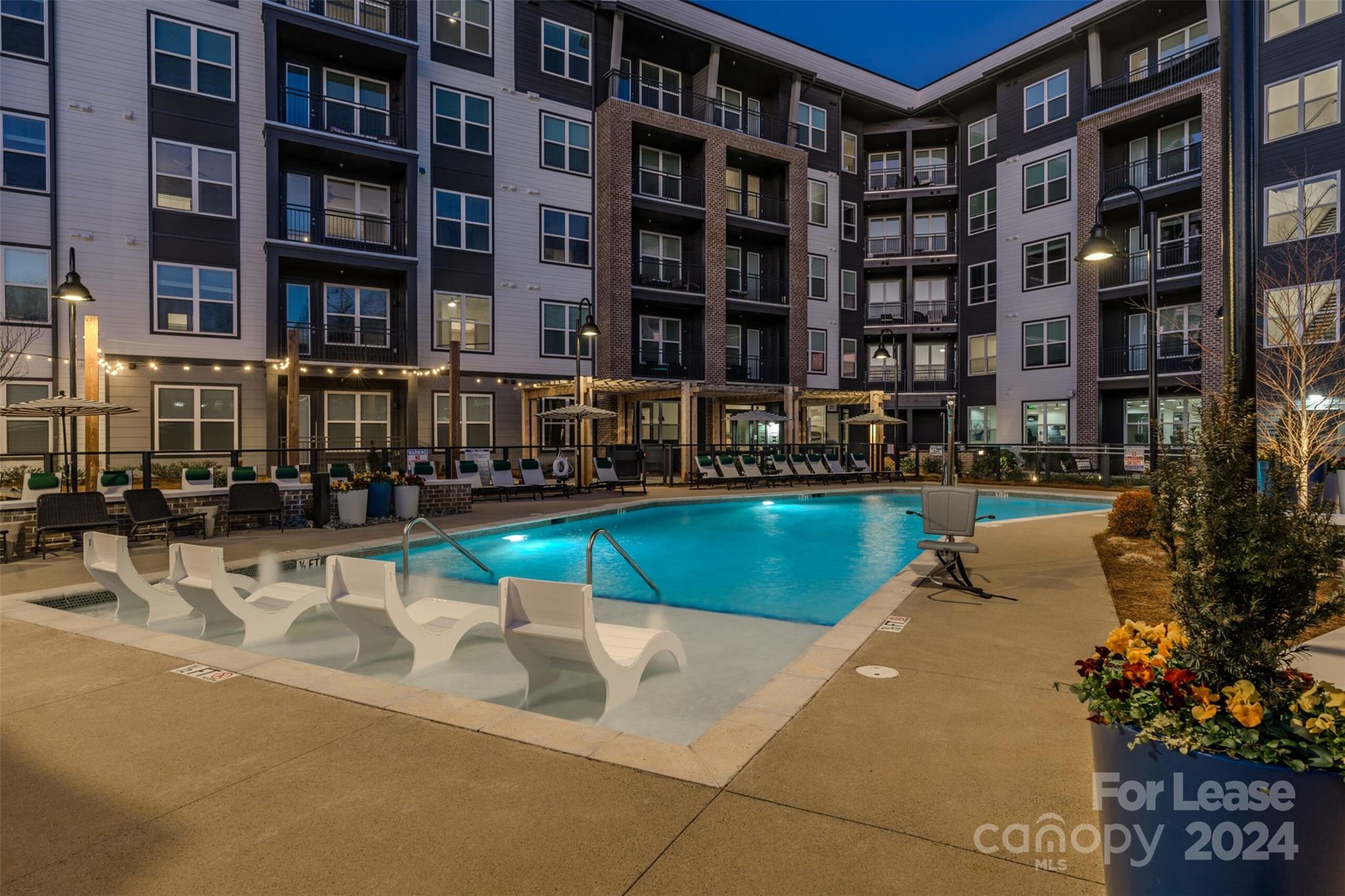 Charlotte, North Carolina 28262, United States, 1 Bedroom Bedrooms, ,1 BathroomBathrooms,Residential,Active,60293