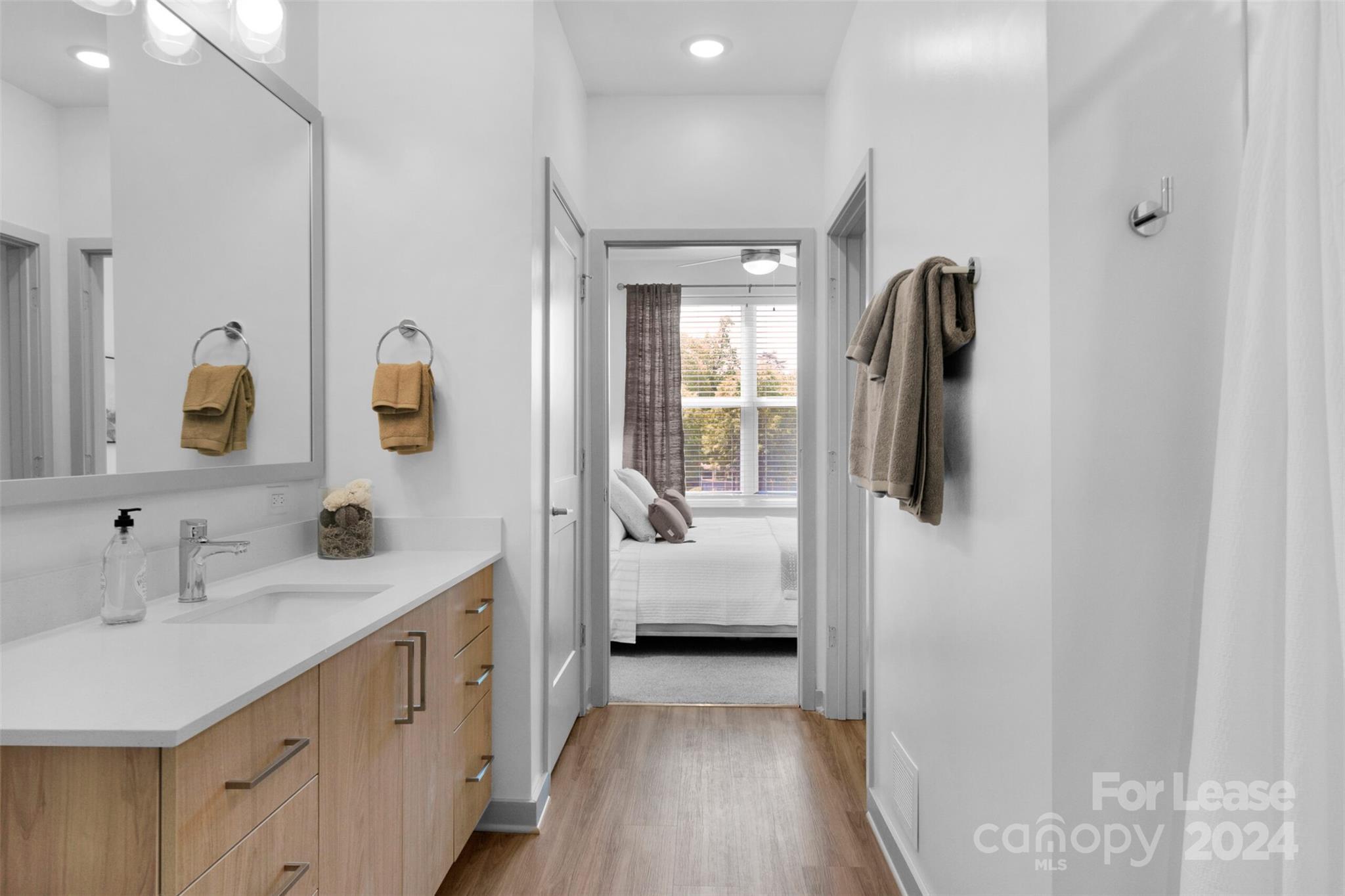 Charlotte, North Carolina 28262, United States, 1 Bedroom Bedrooms, ,1 BathroomBathrooms,Residential,Active,60293