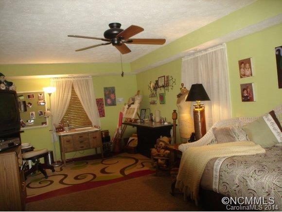 Crooked Creek - Residential