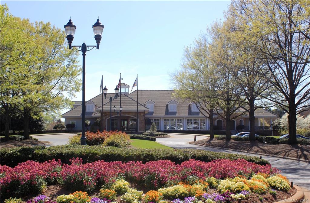 The Peninsula - Land