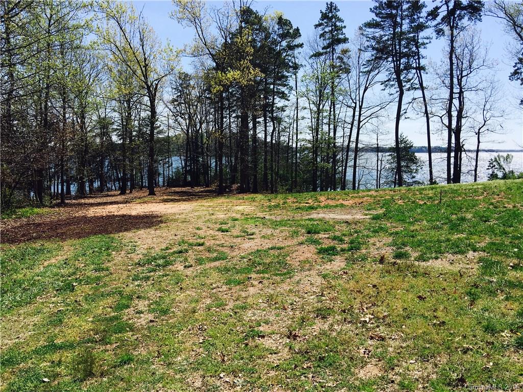 The Peninsula - Land