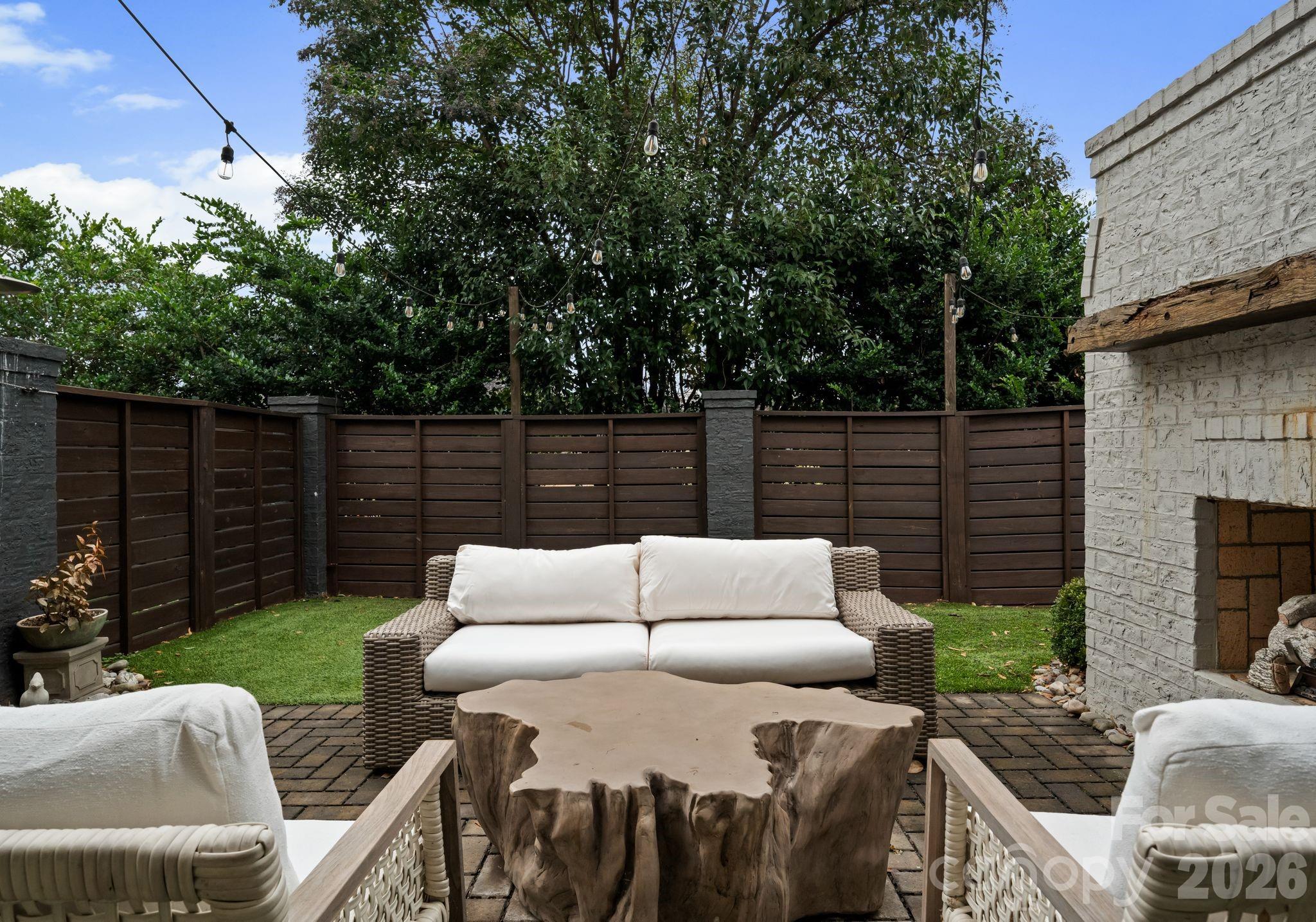 Elizabeth - Residential