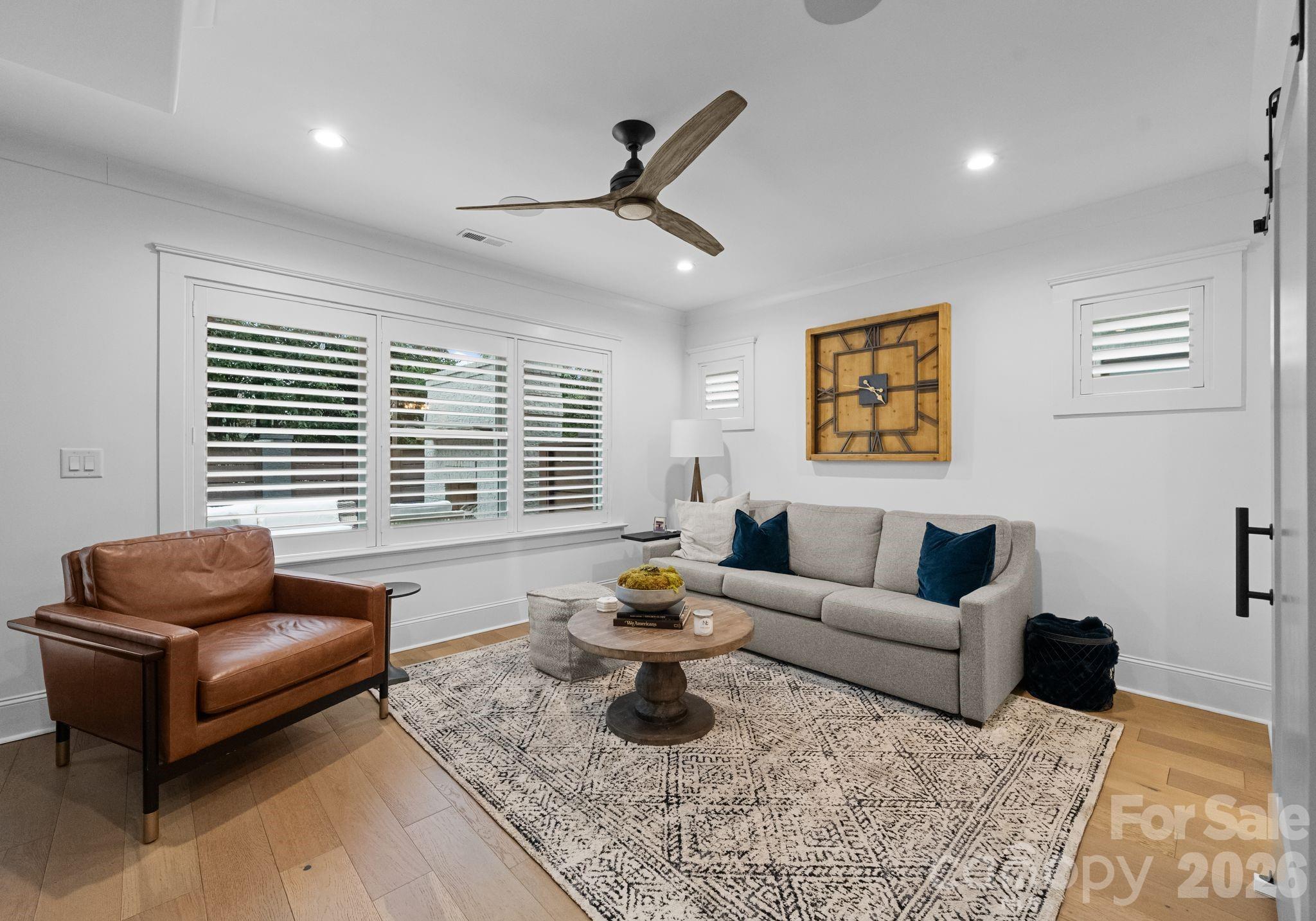 Elizabeth - Residential