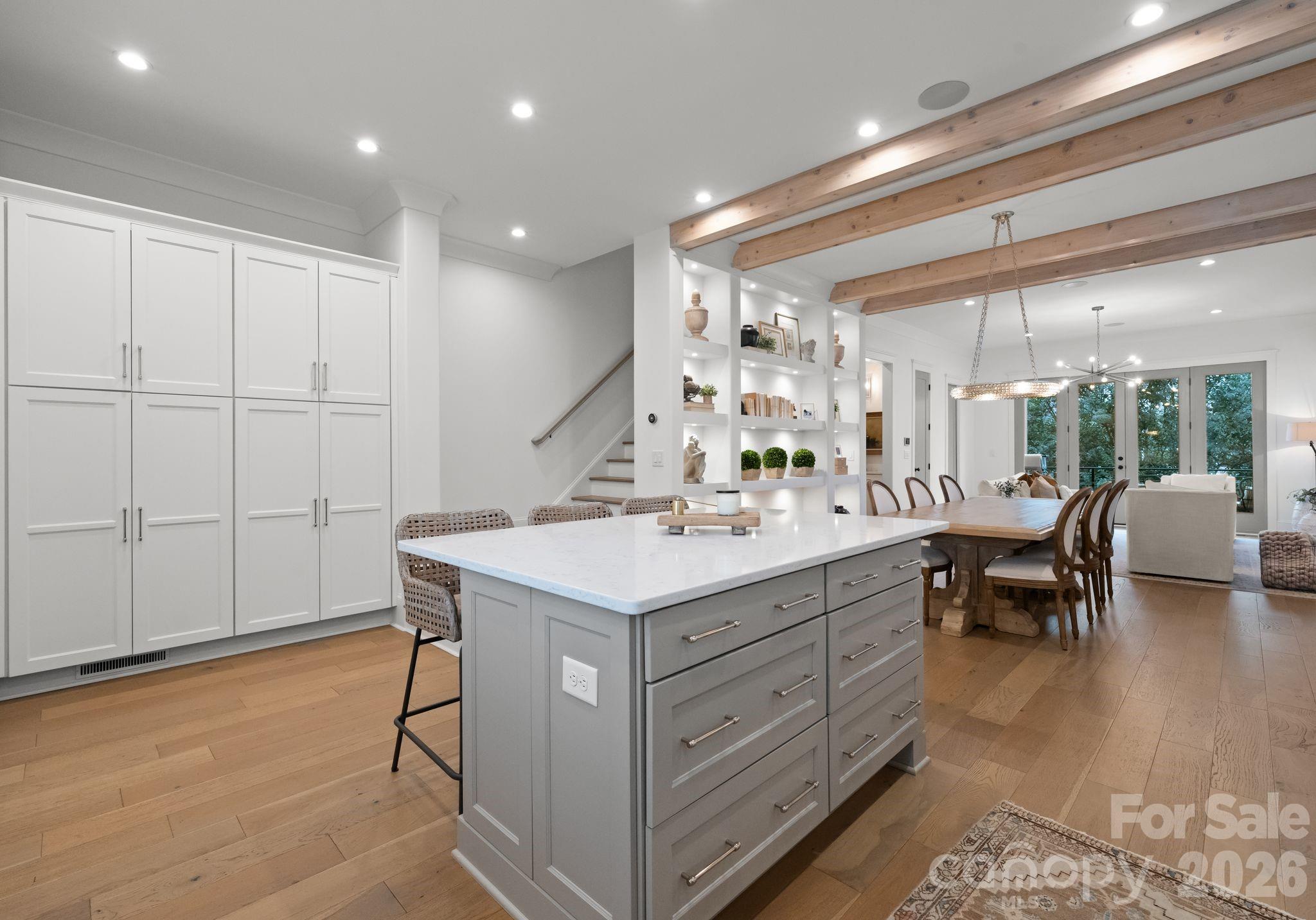 Elizabeth - Residential