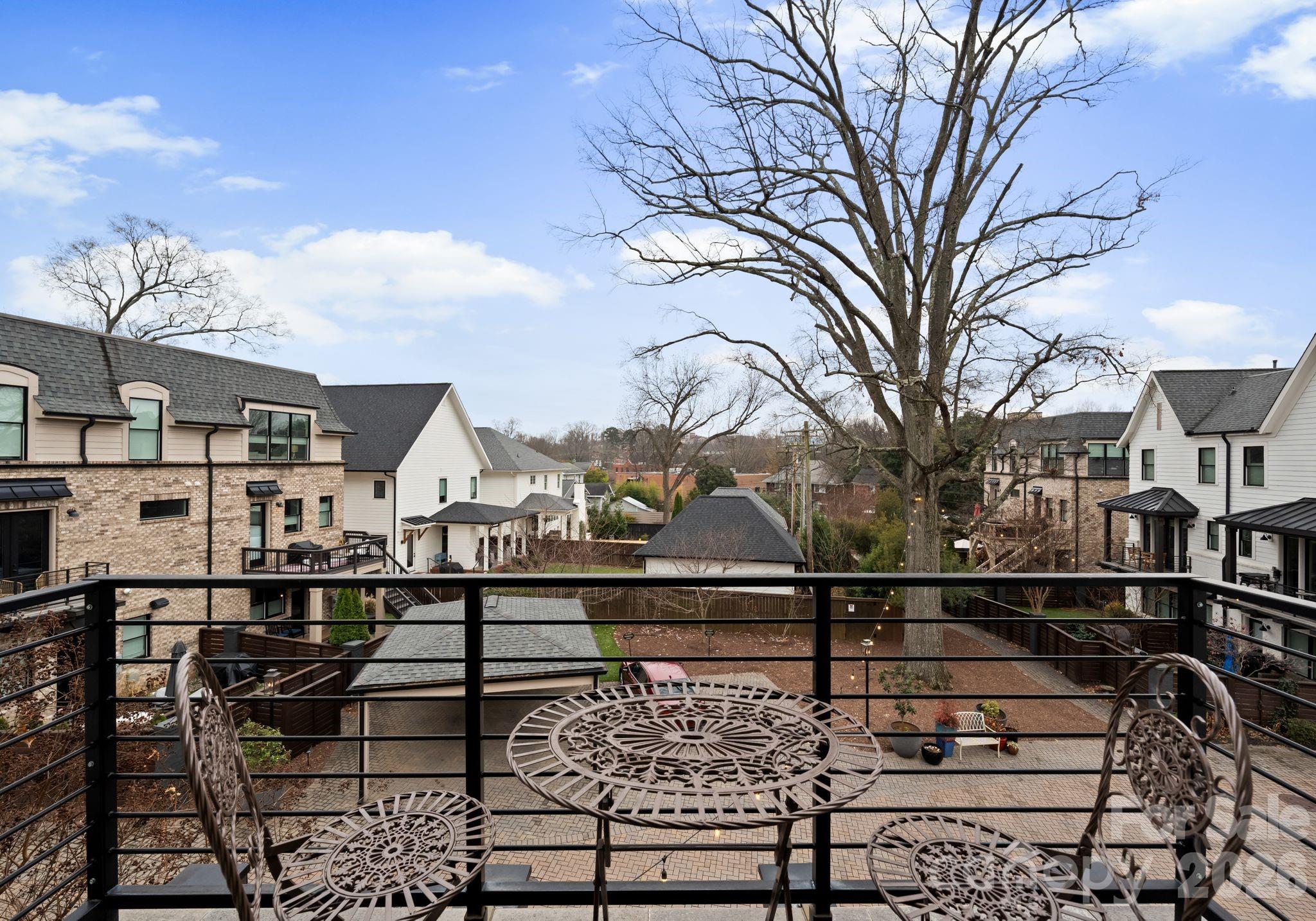 Elizabeth - Residential