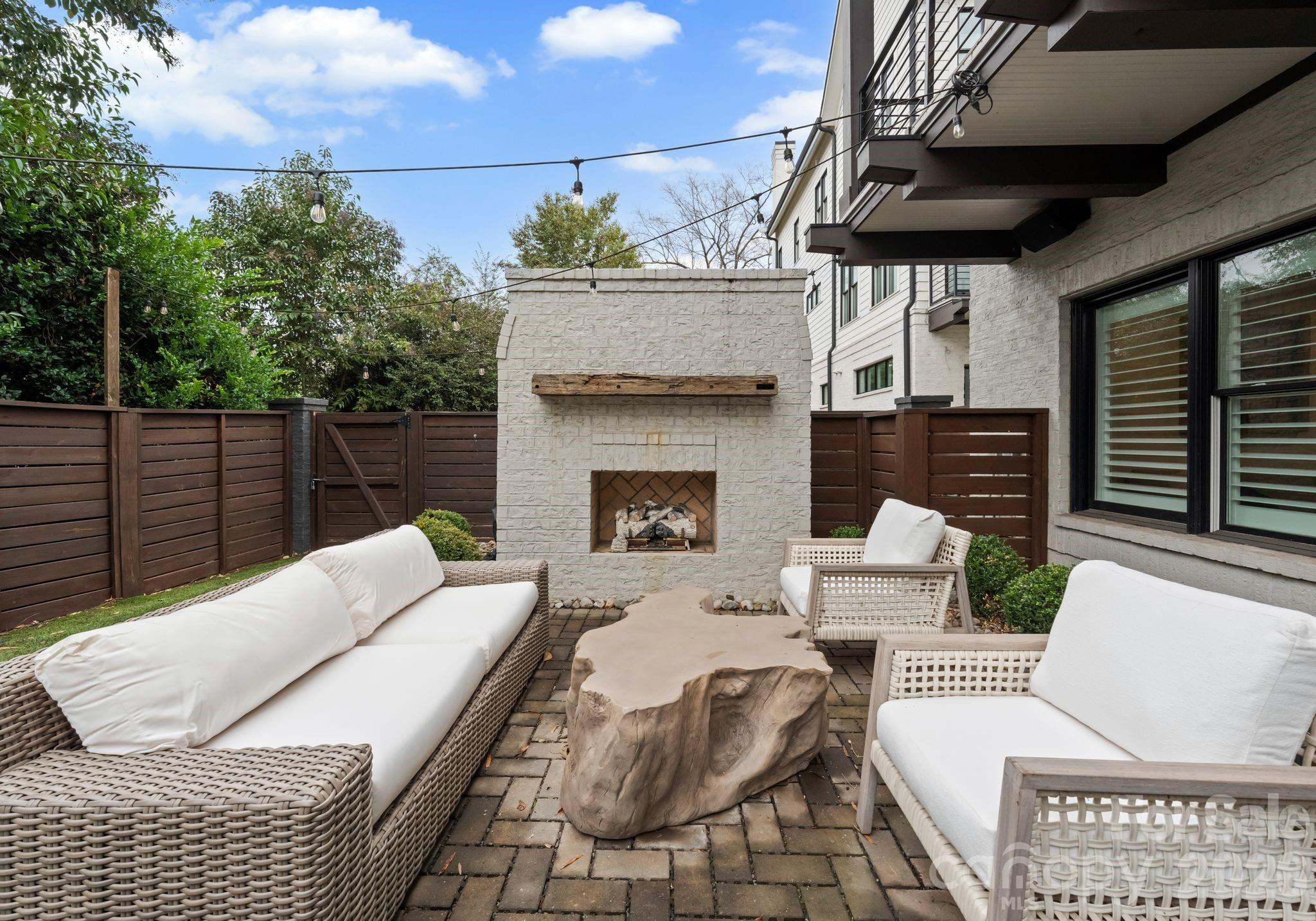 Elizabeth - Residential