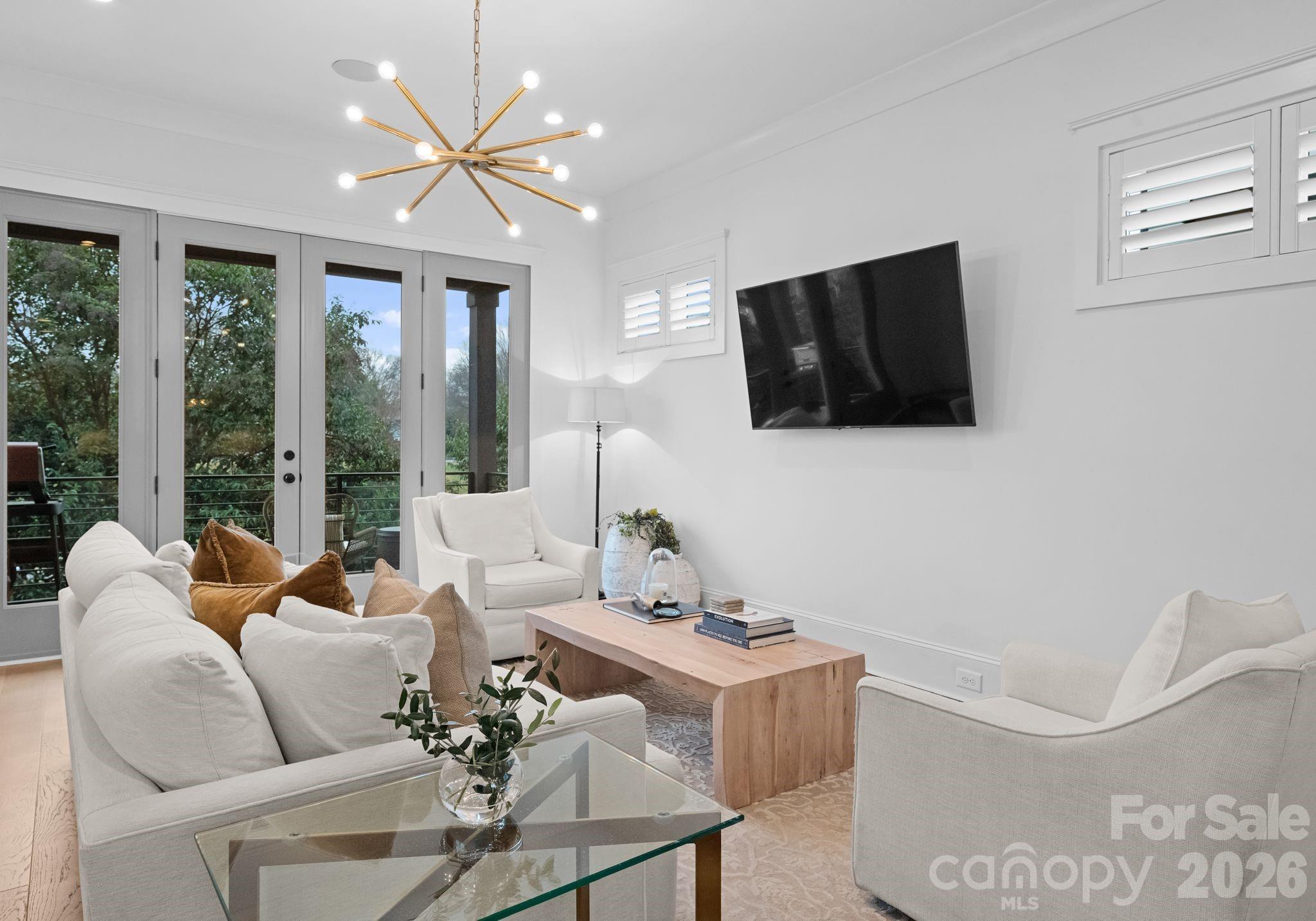 Elizabeth - Residential