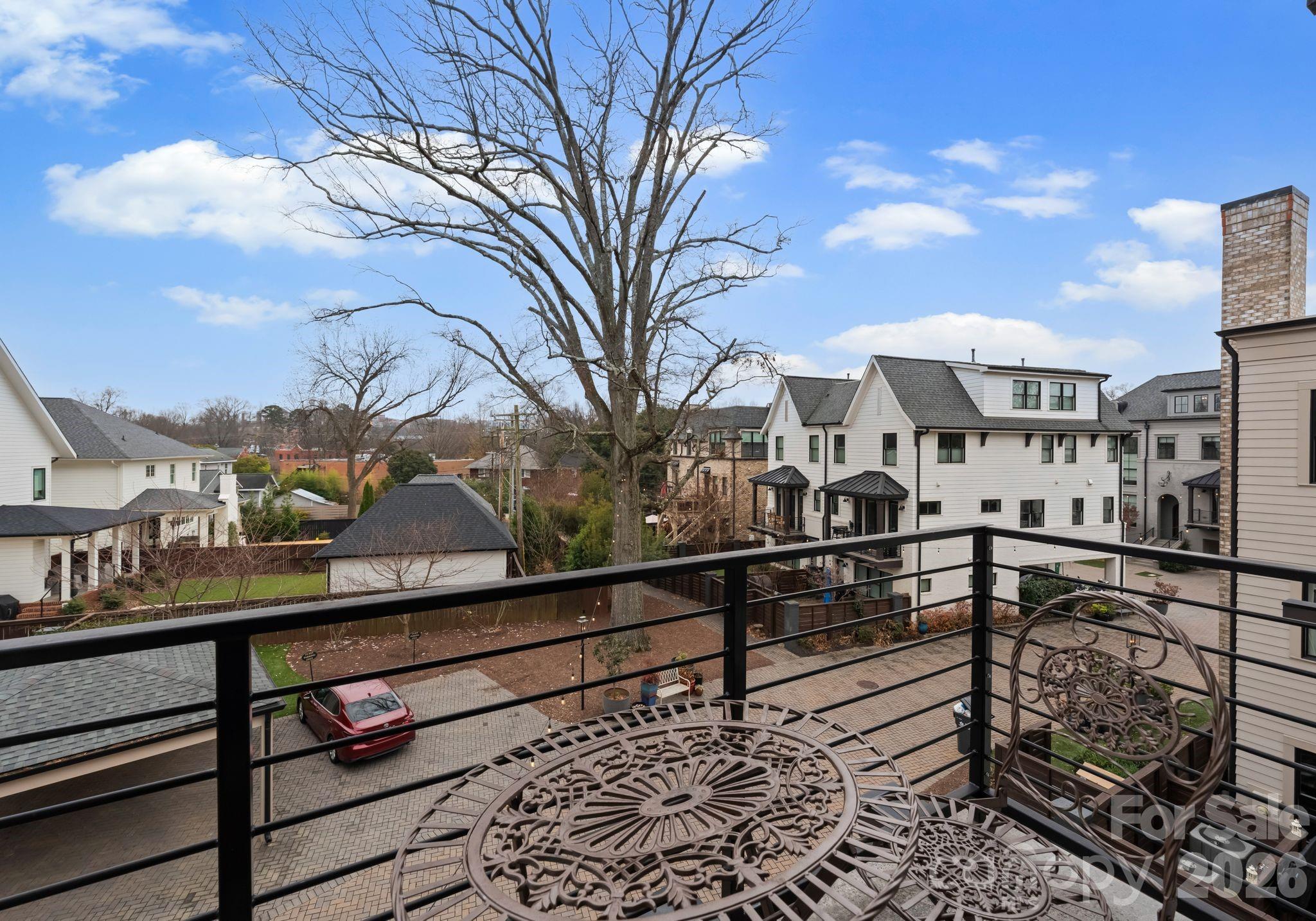 Elizabeth - Residential