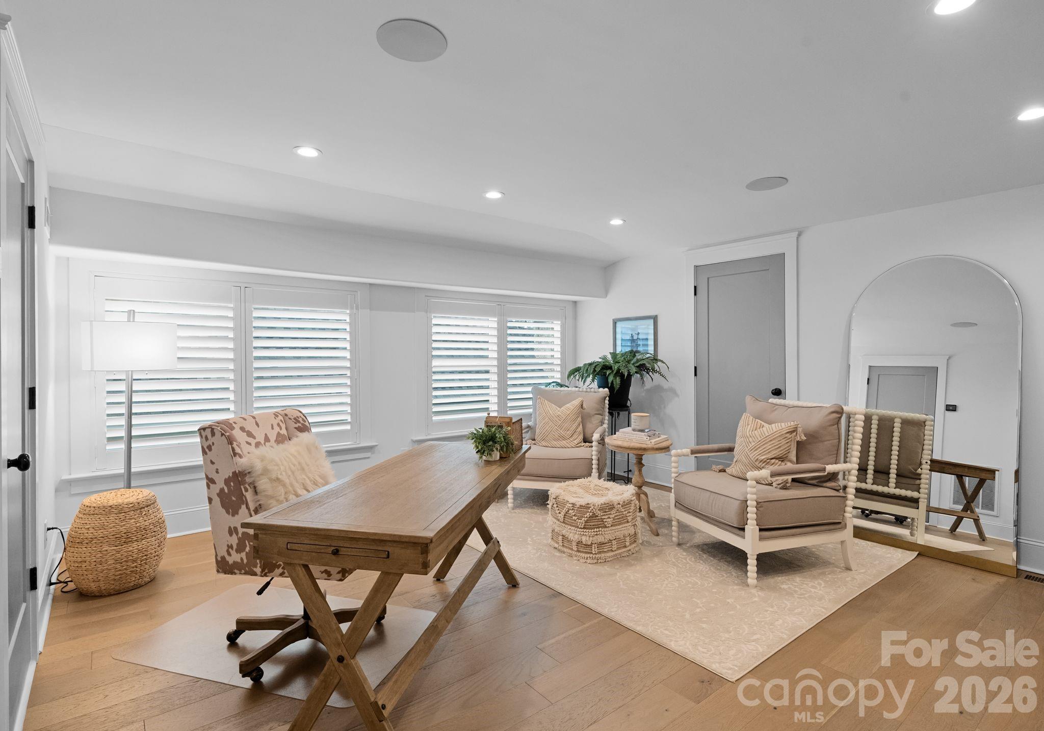 Elizabeth - Residential