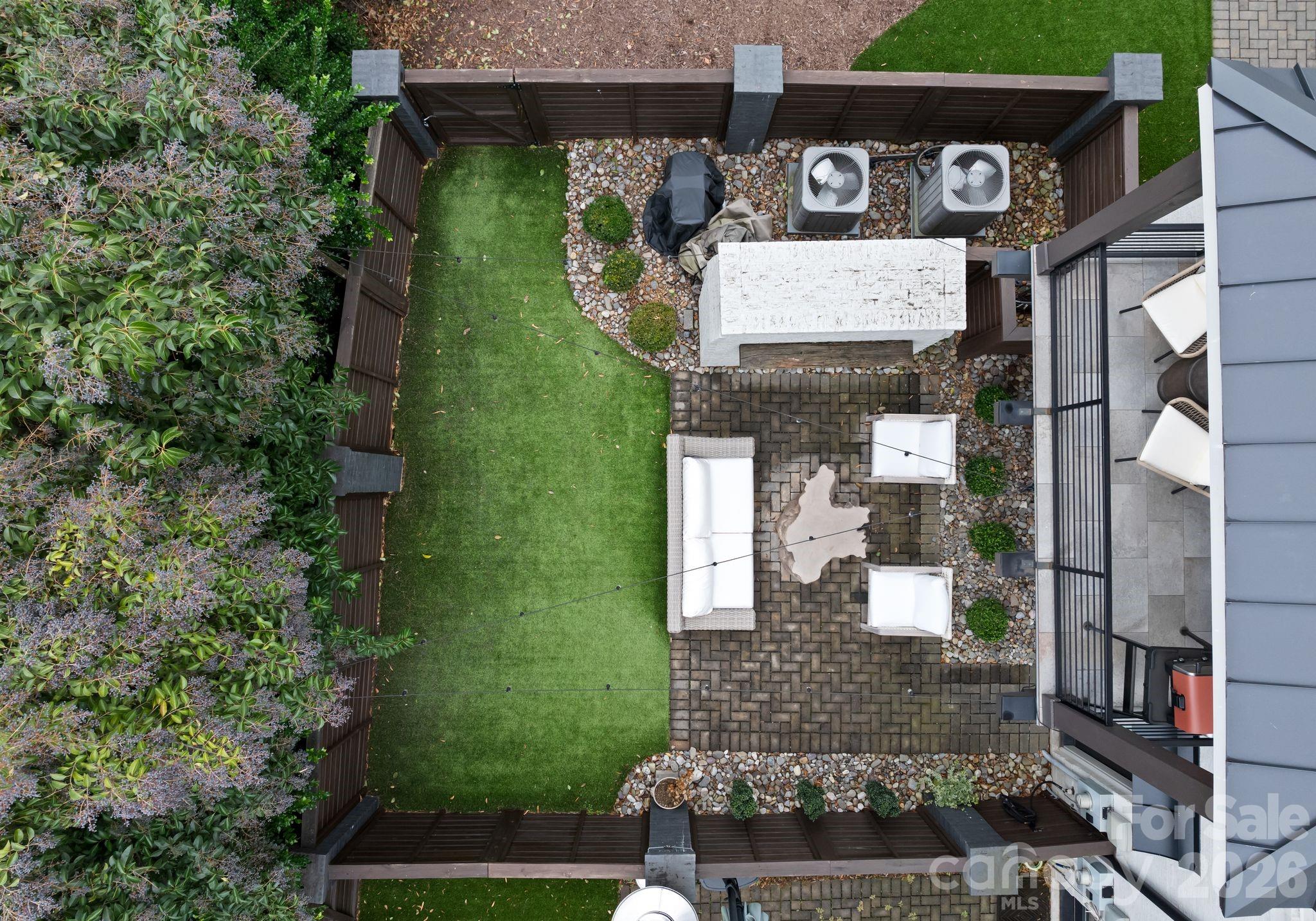 Elizabeth - Residential