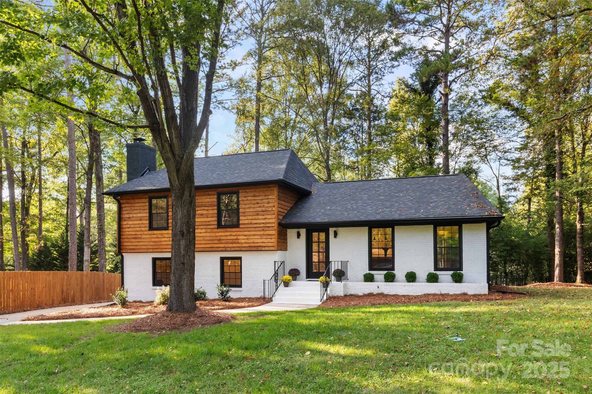 509 Selkirk Place