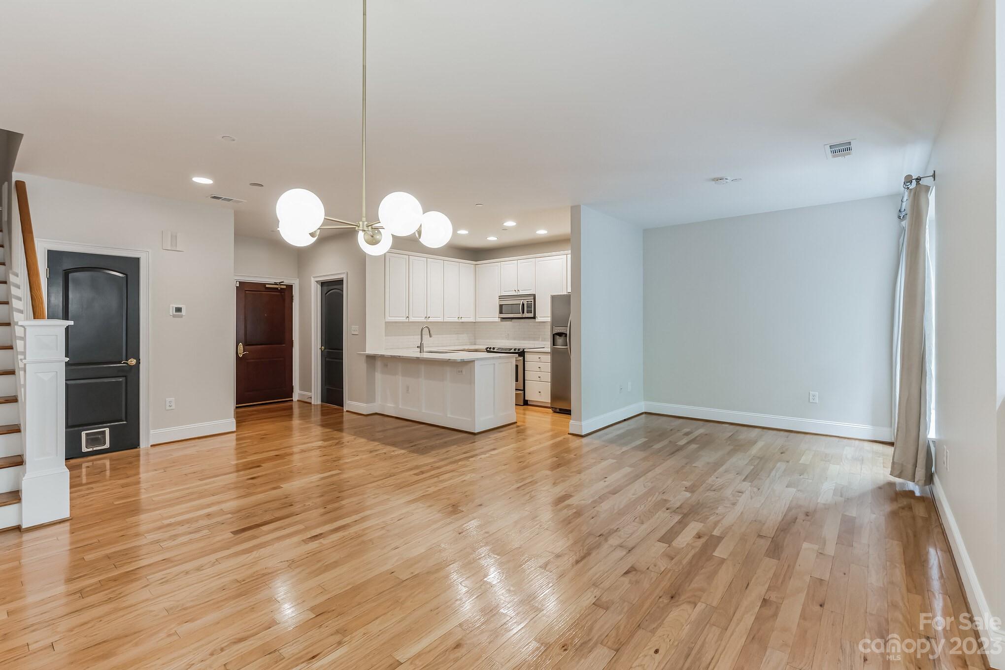 400 North Church - Residential