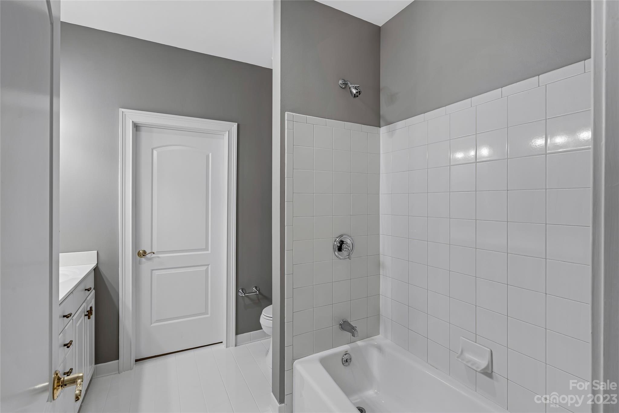 400 North Church - Residential