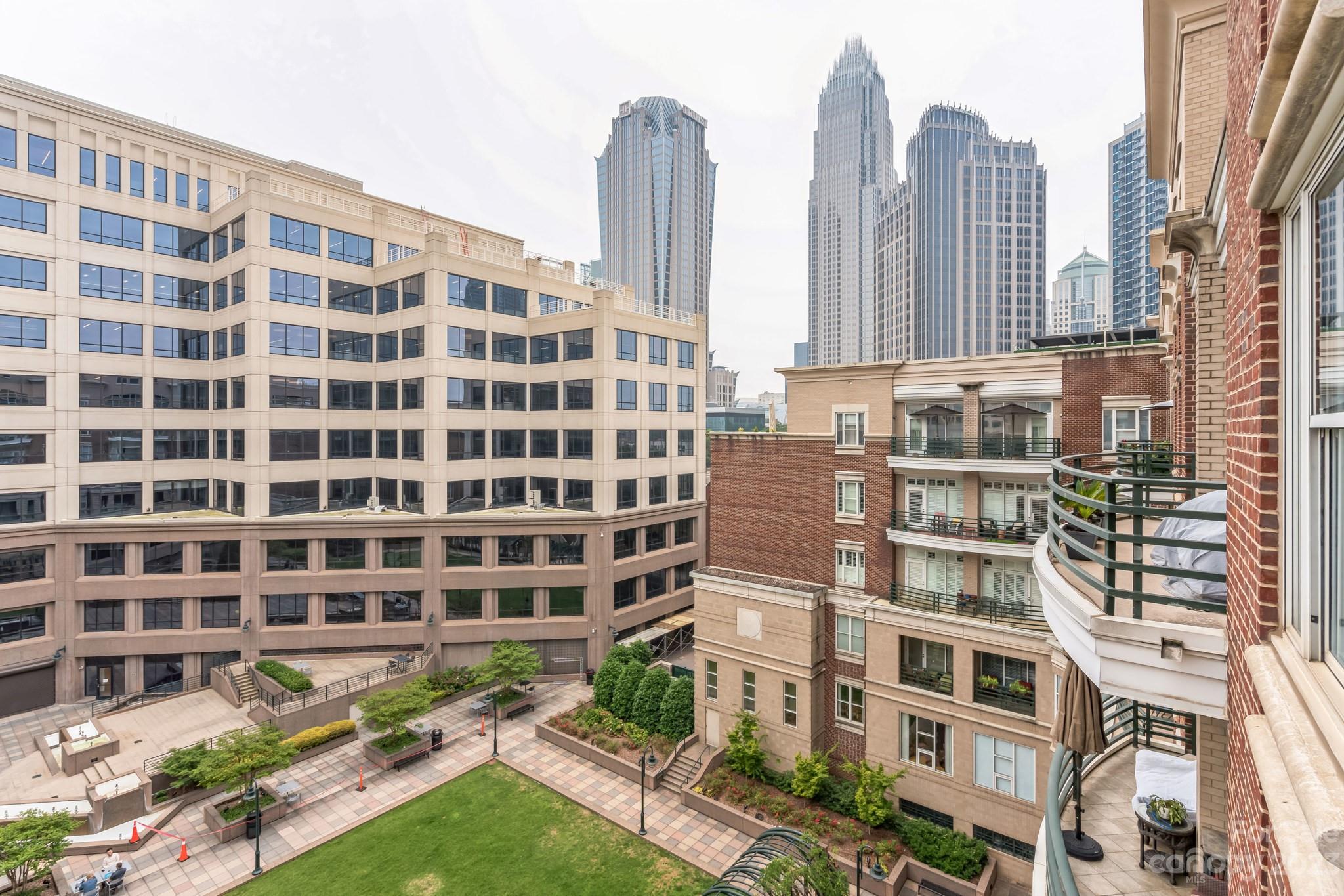 400 North Church - Residential