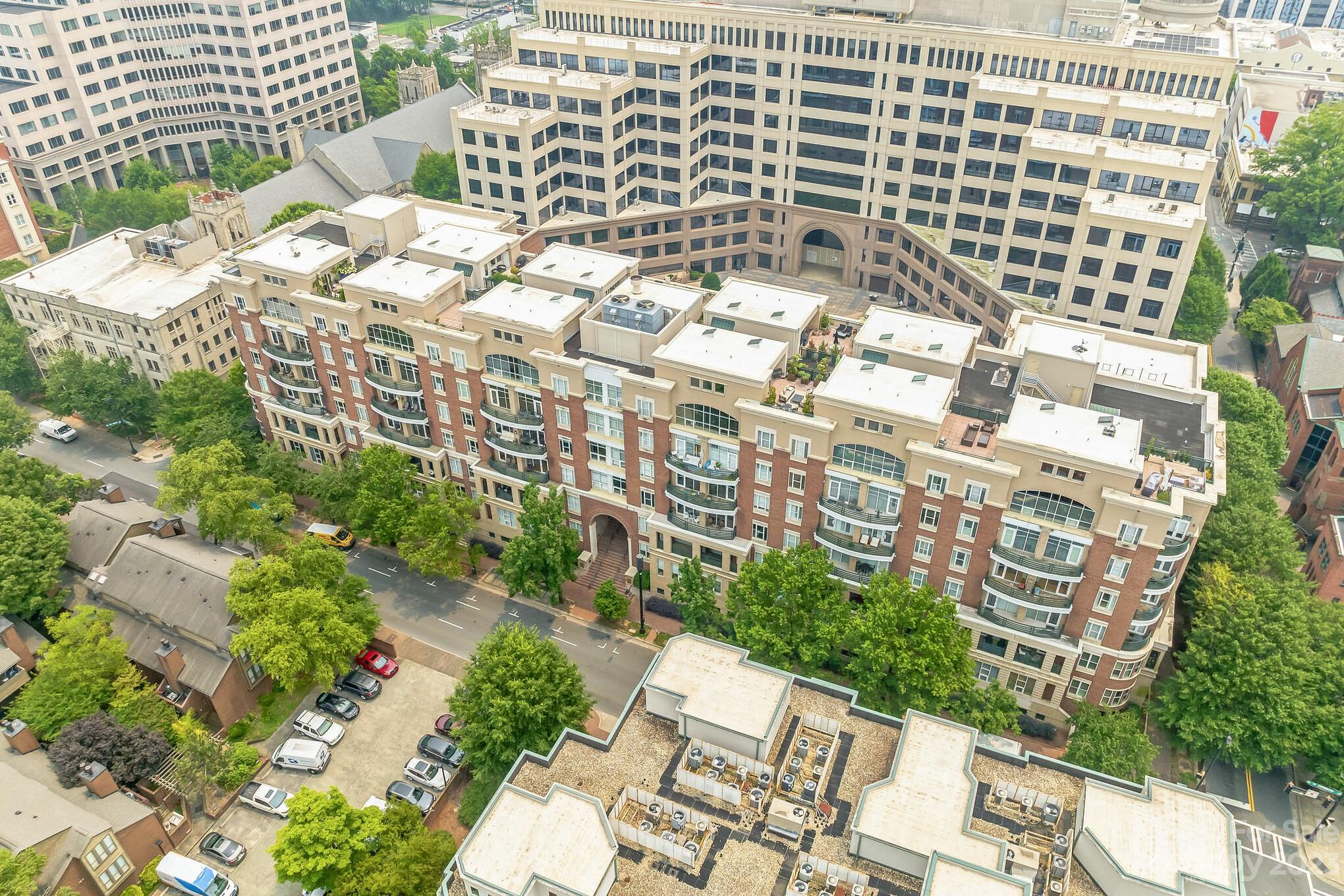 400 North Church - Residential