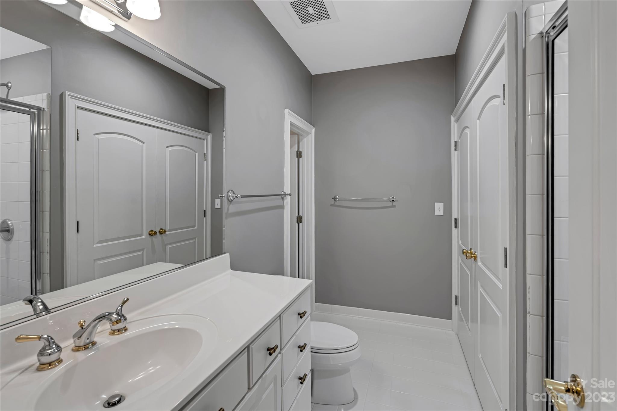 400 North Church - Residential