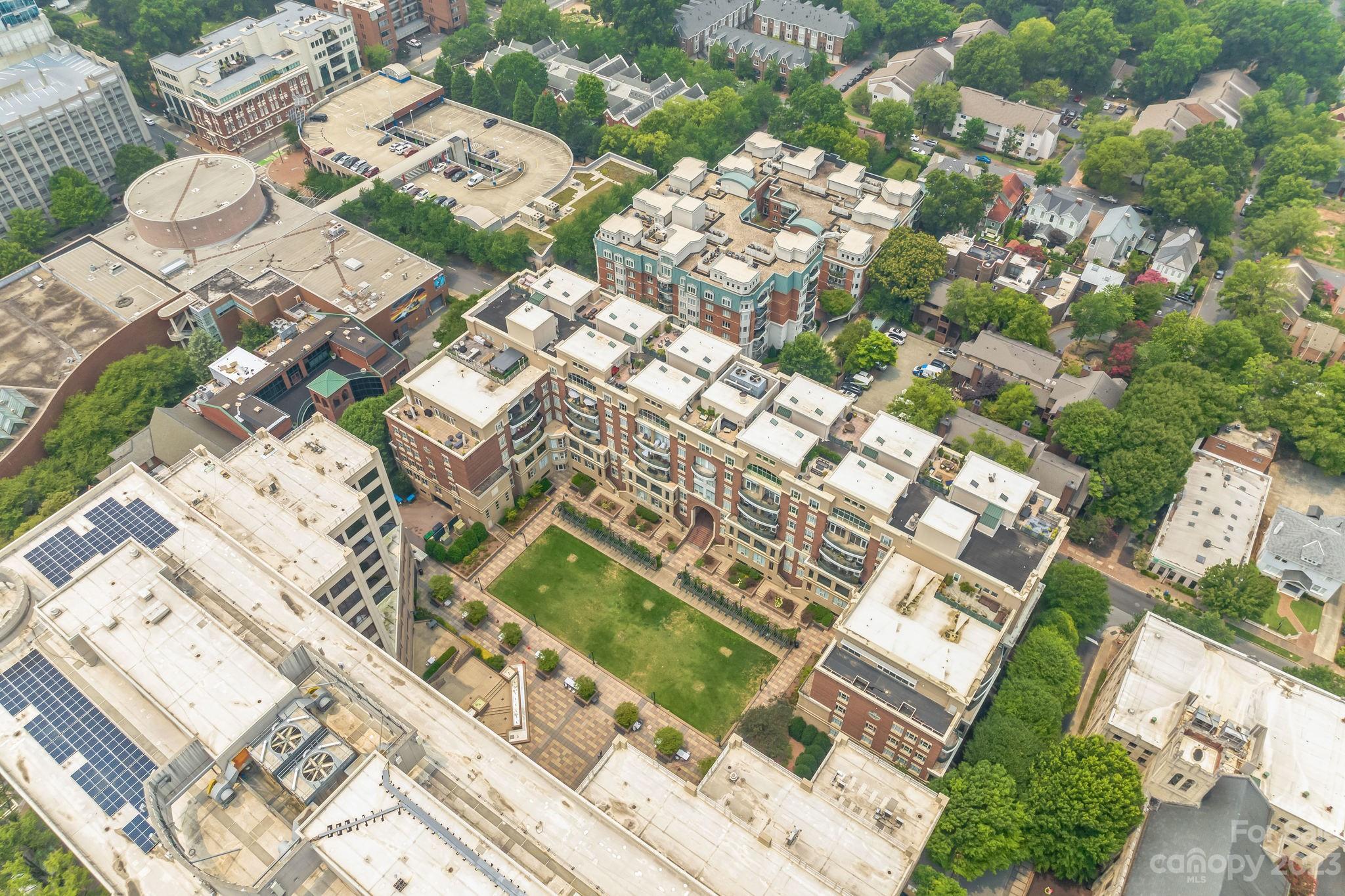 400 North Church - Residential