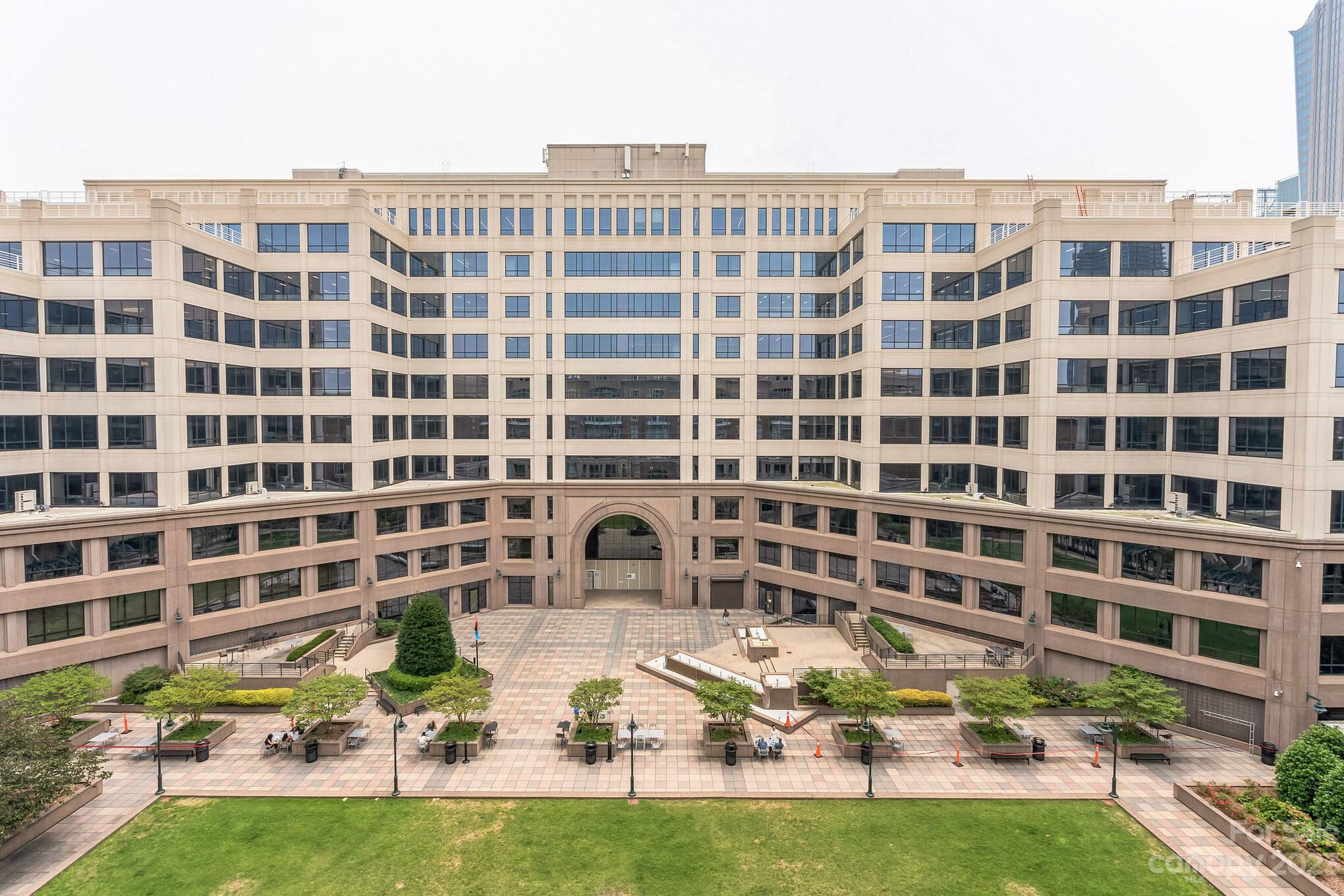 400 North Church - Residential