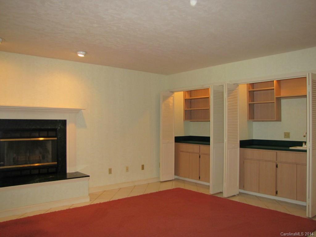 Tega Cay - Residential