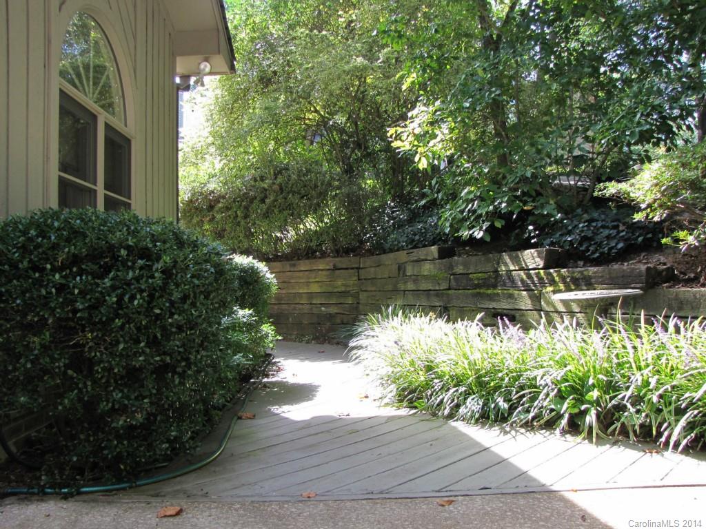 Tega Cay - Residential