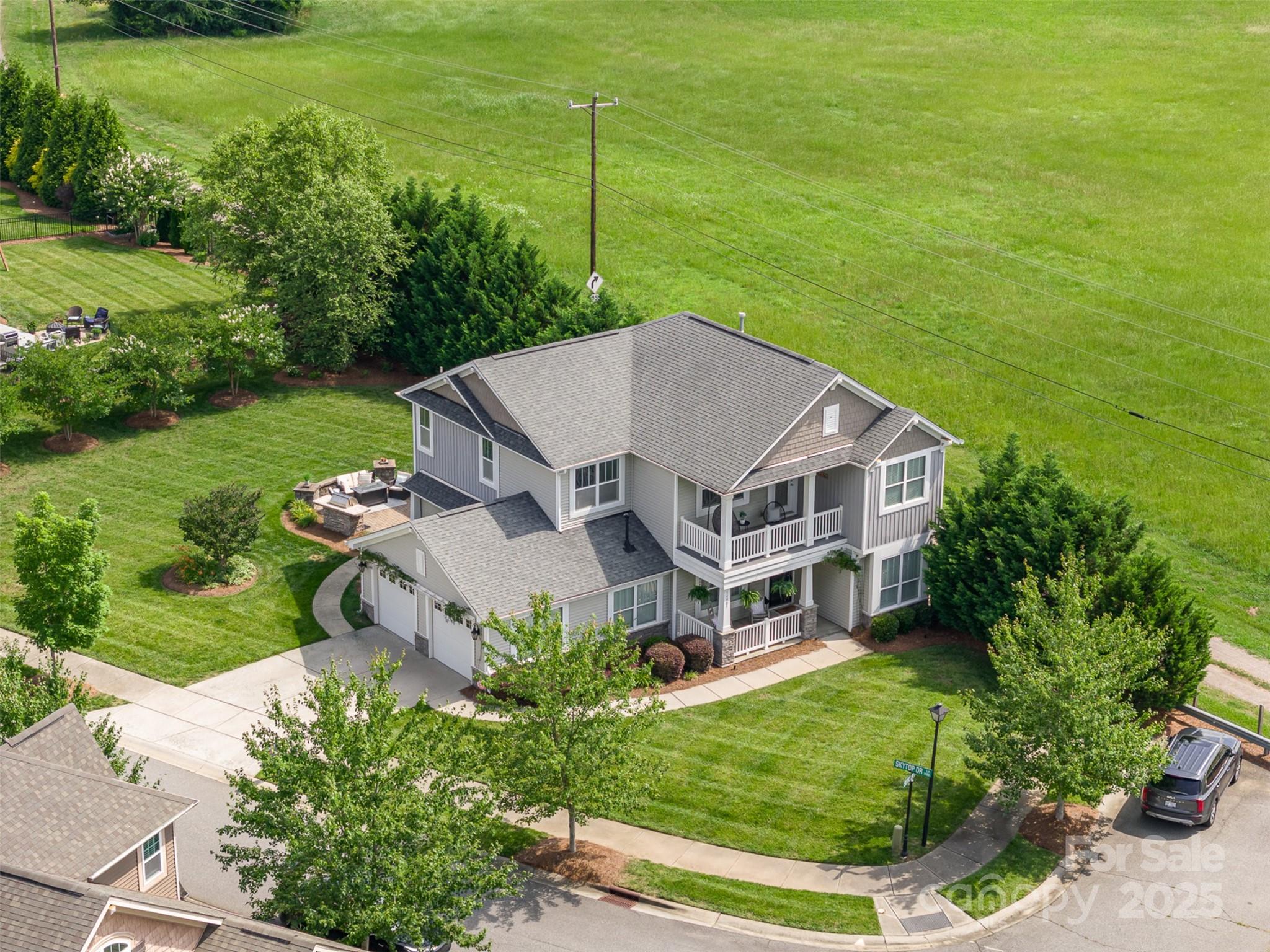 14905 Skyscape Drive