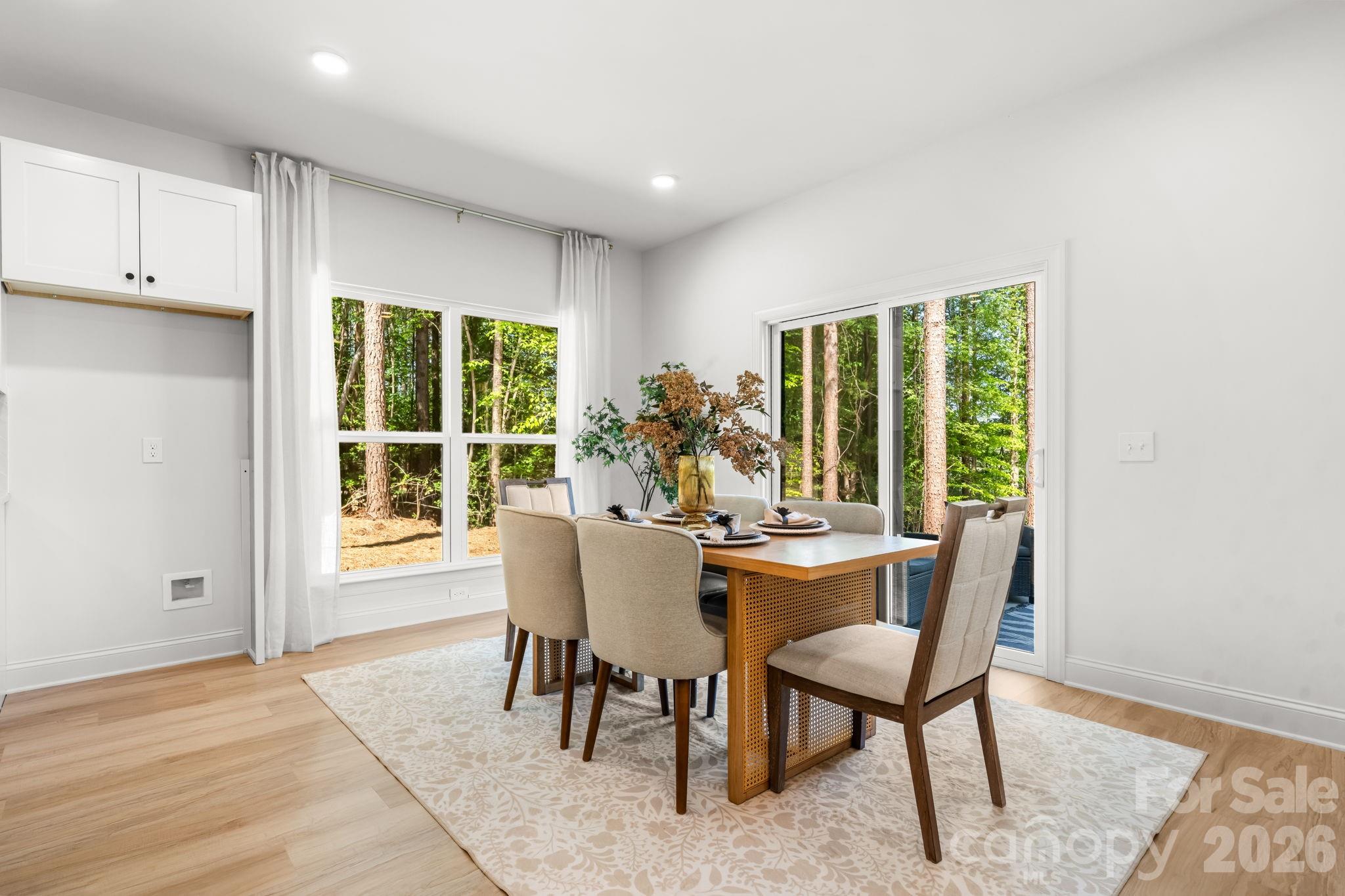 CRYSTAL FALLS - Residential