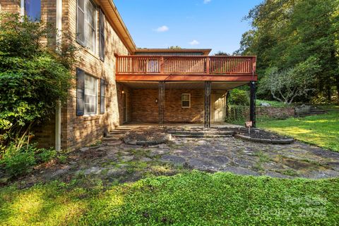 A home in Hendersonville