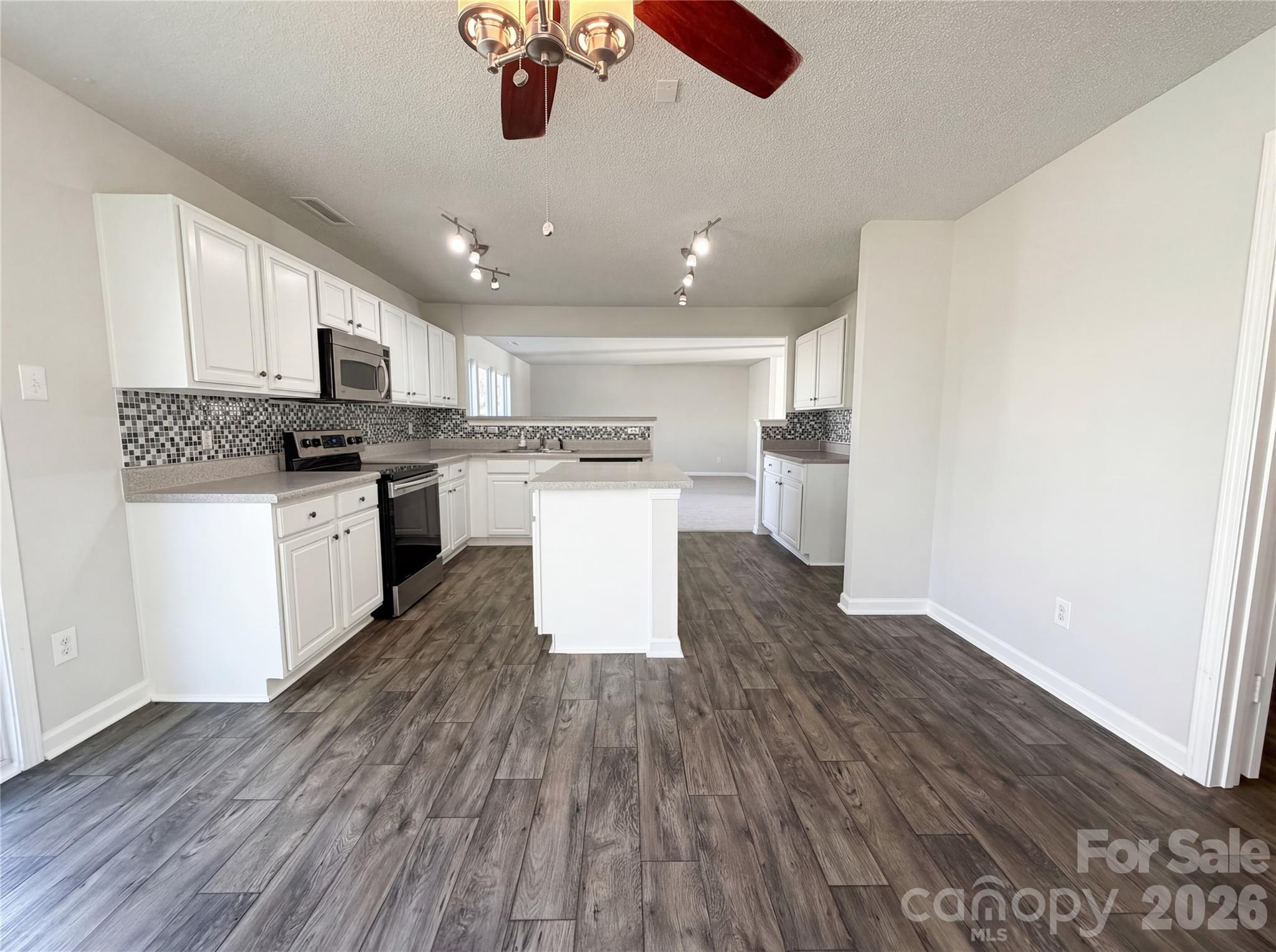 Clover Meadows - Residential