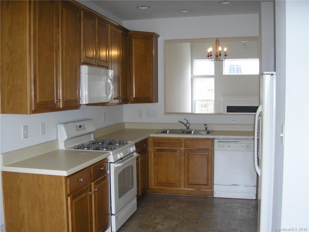 Moss Creek Village - Residential Lease