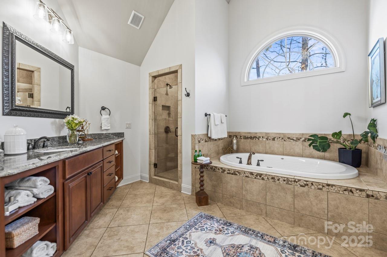 Treetops At Cowans Ford - Residential