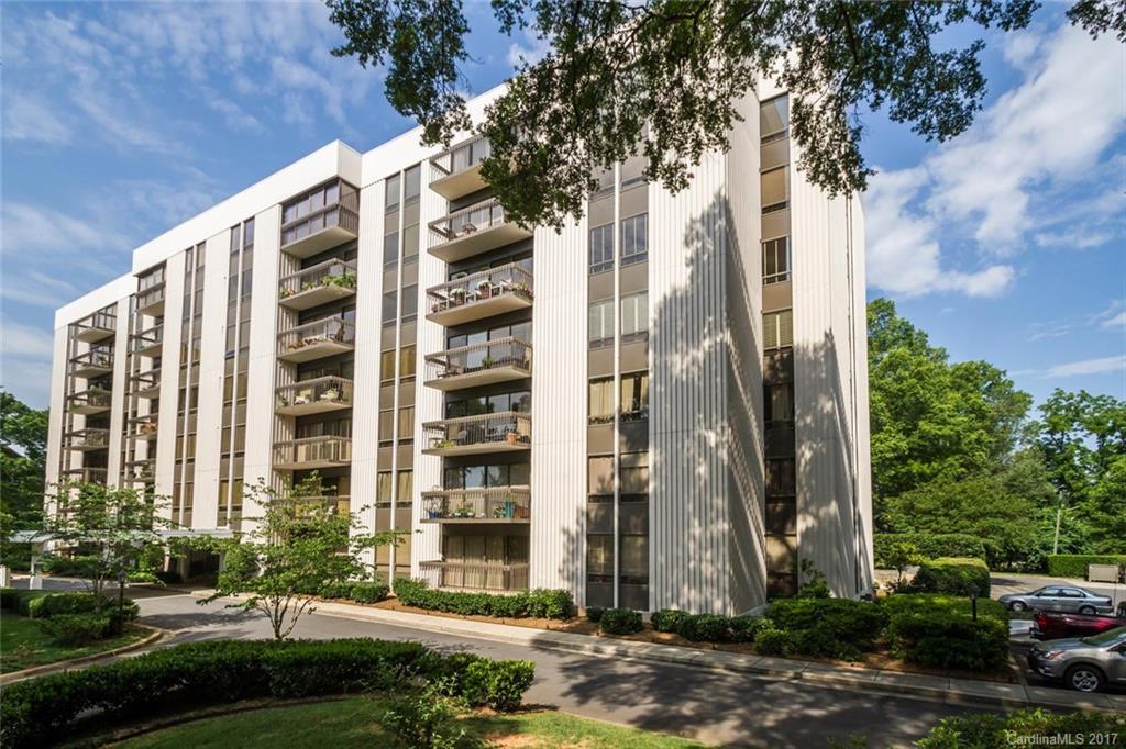 Queens Oaks - Residential