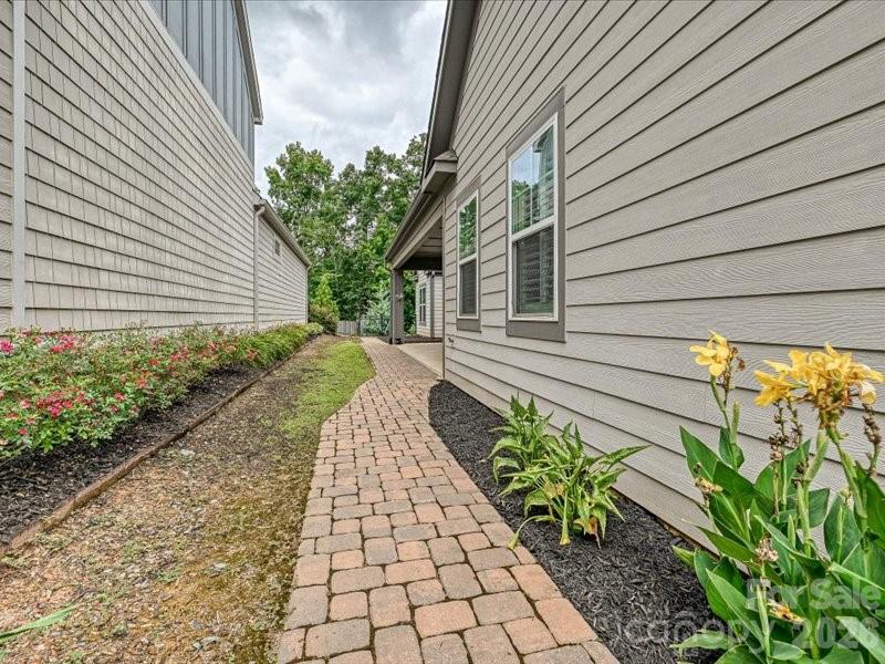 Walden Austin Village - Residential
